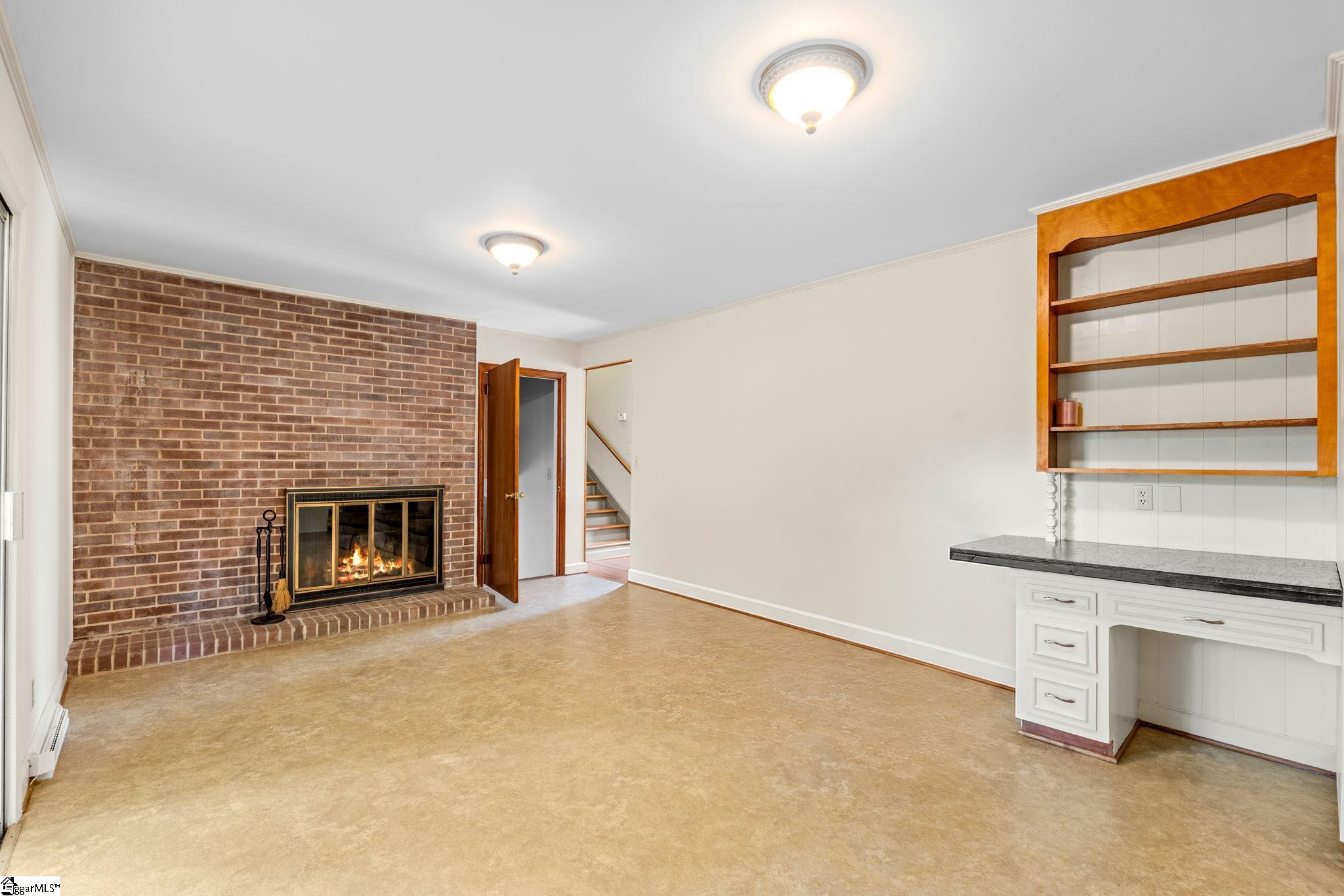 7 Dublin Court Property Photo 9