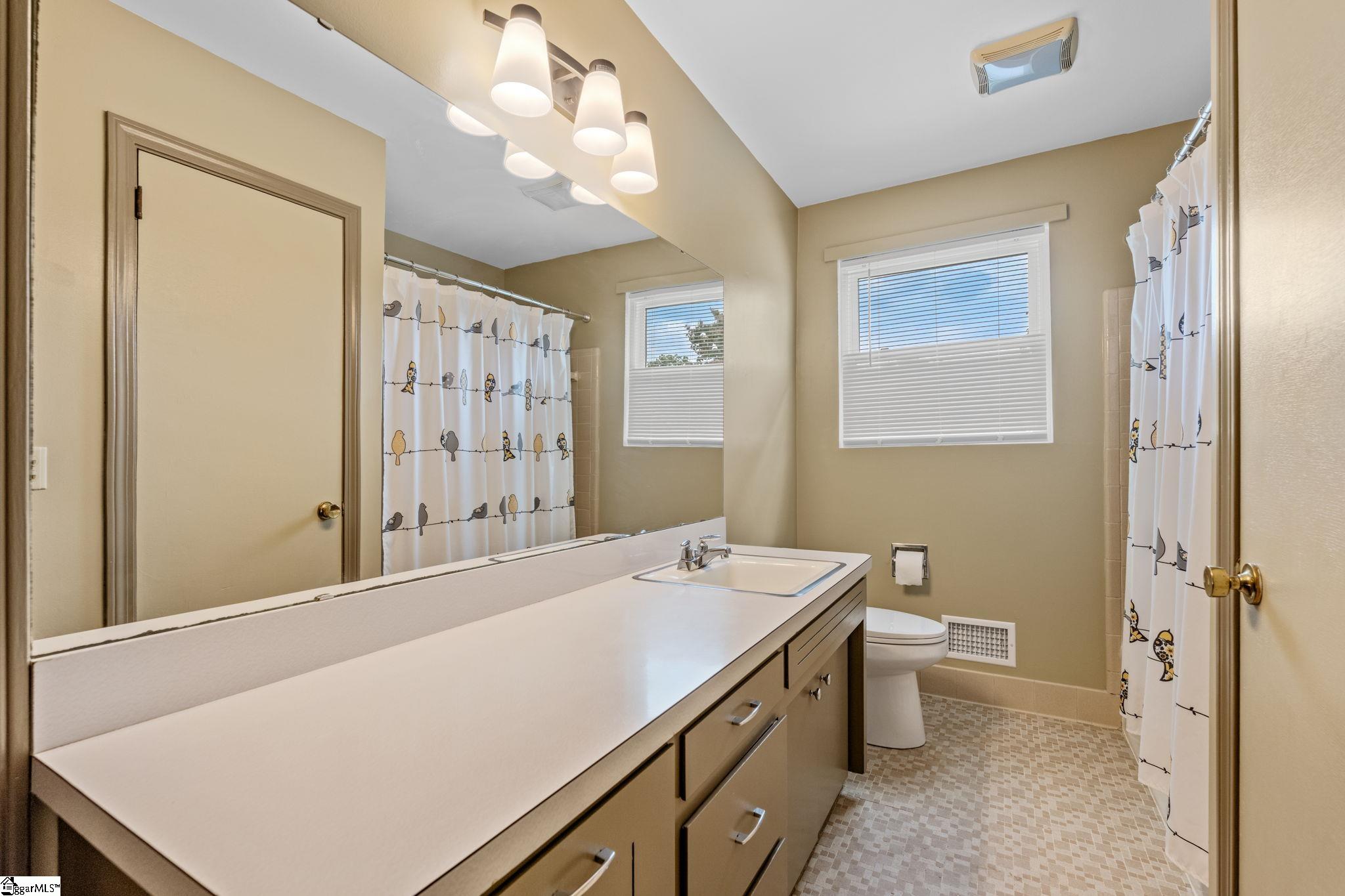 7 Dublin Court Property Photo 20