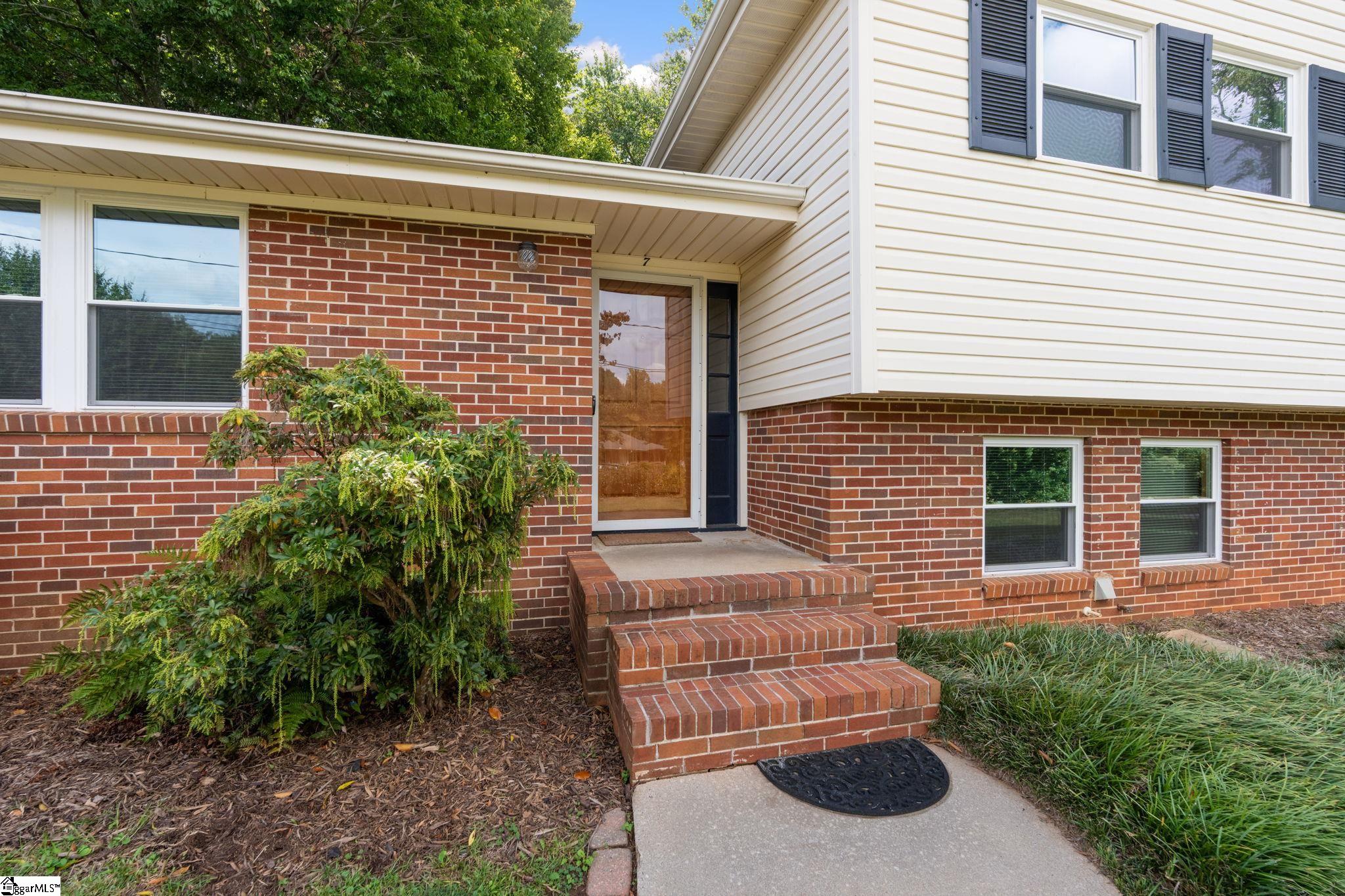 7 Dublin Court Property Photo 32