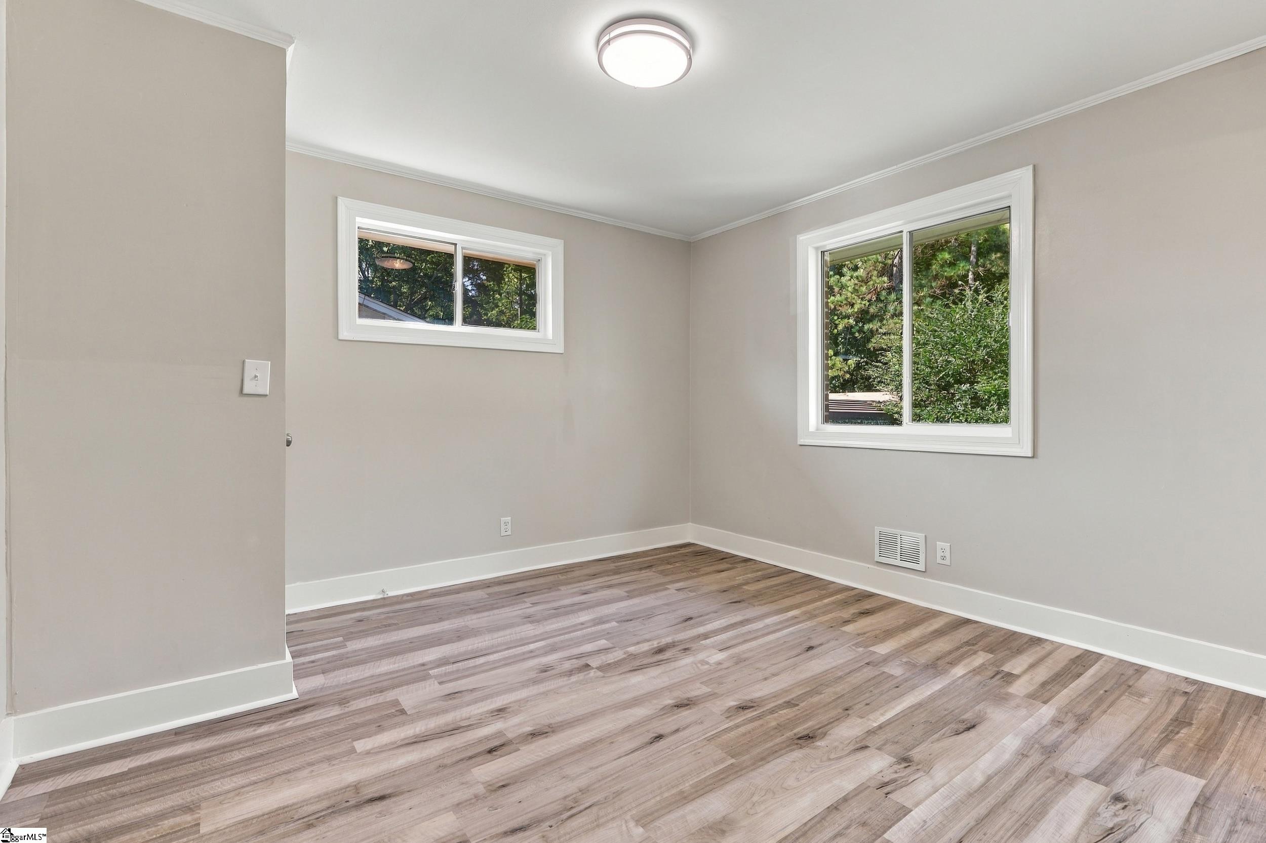 15 Knox Street Property Photo 16