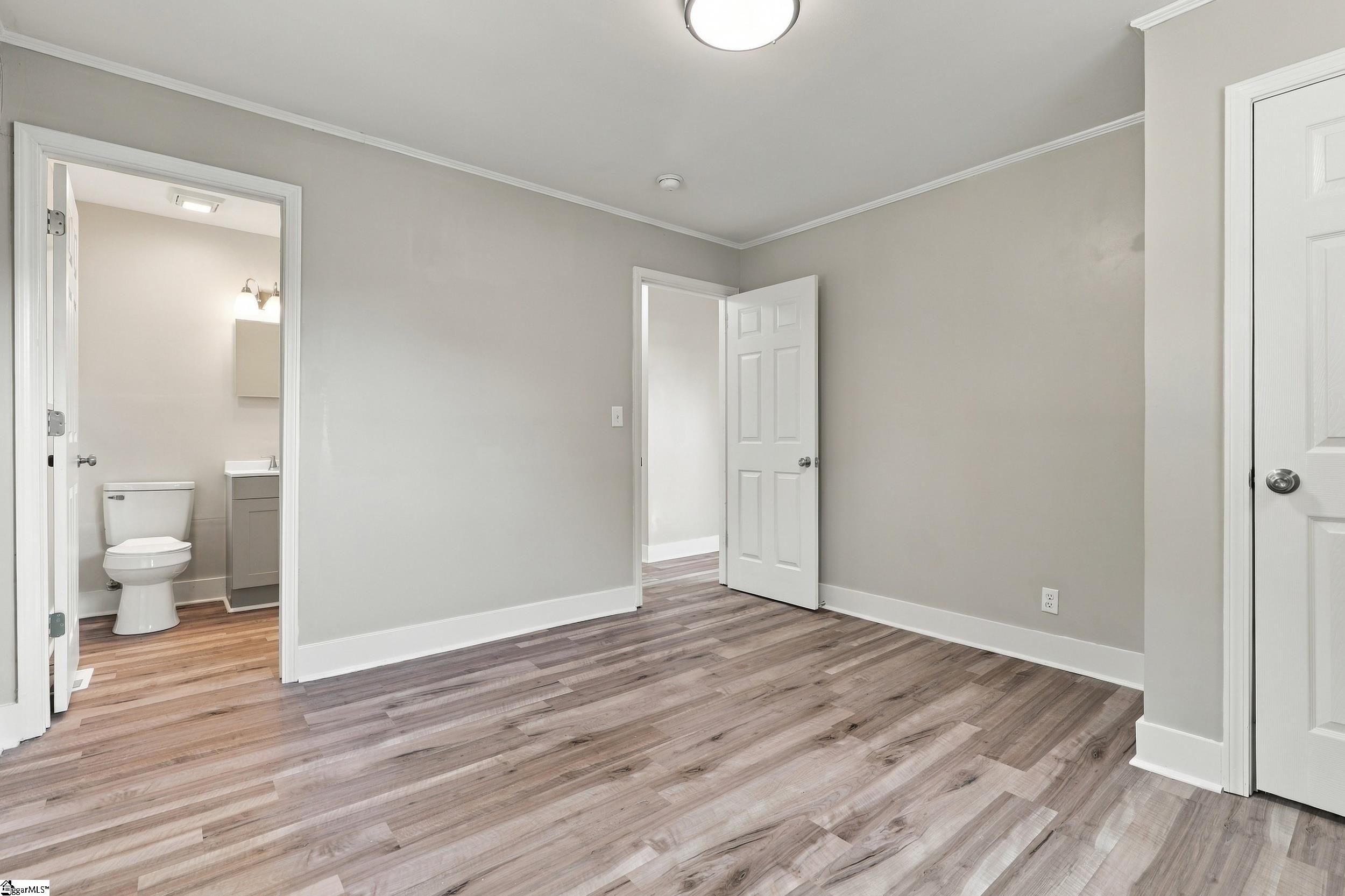 15 Knox Street Property Photo 17