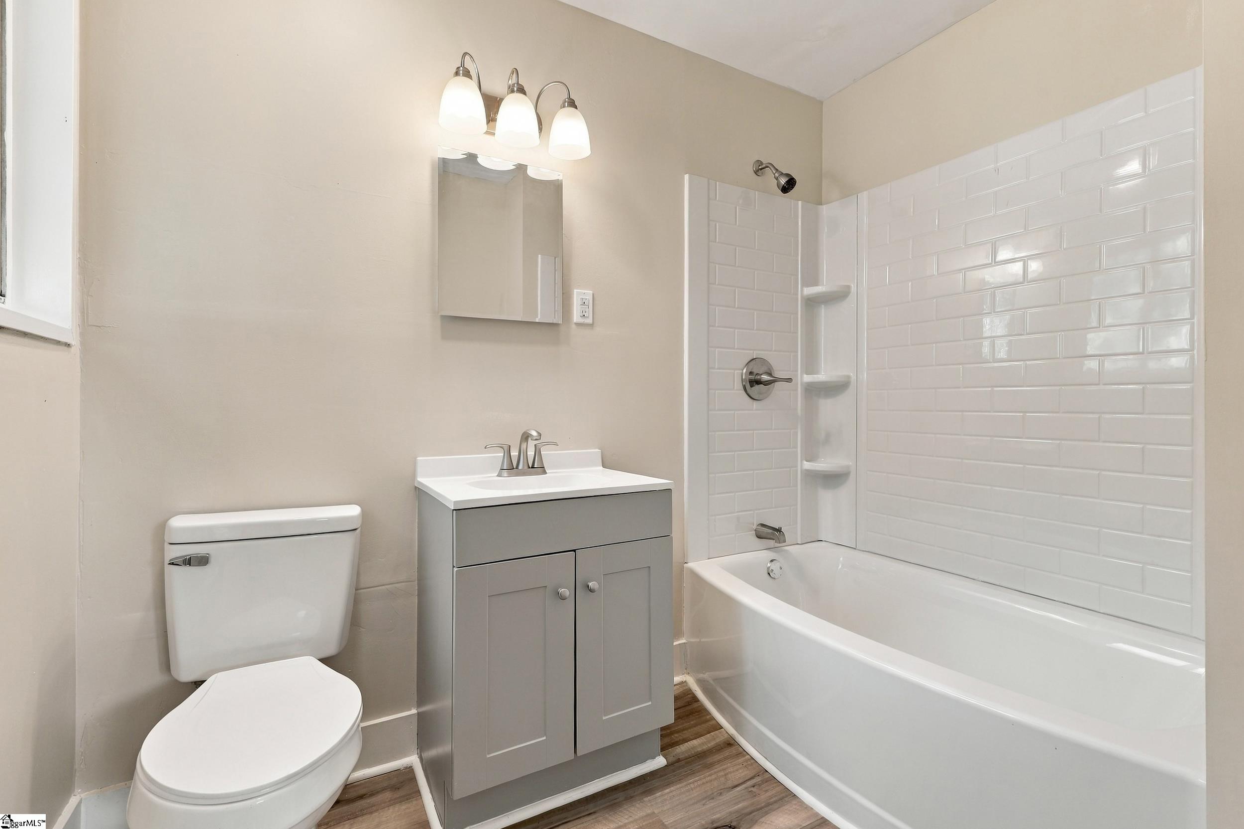 15 Knox Street Property Photo 18