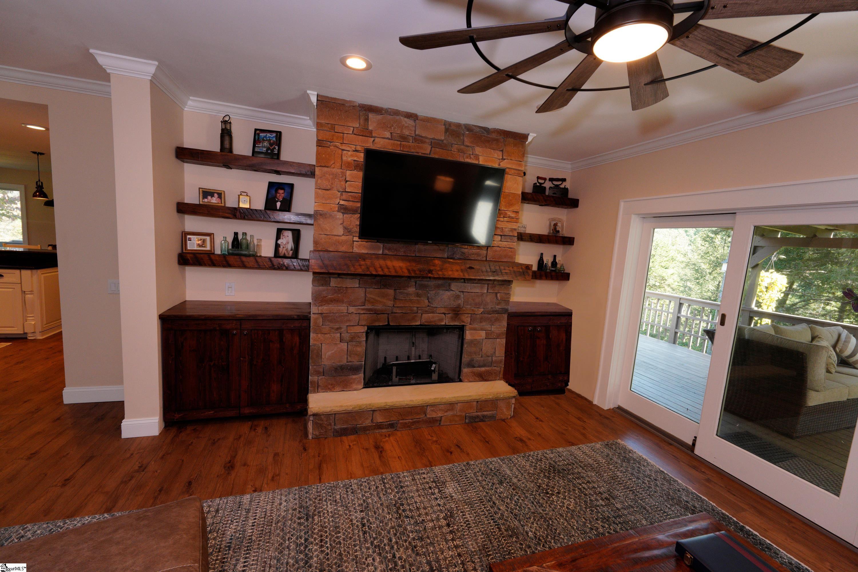 525 Silent Acres Road Property Photo 6