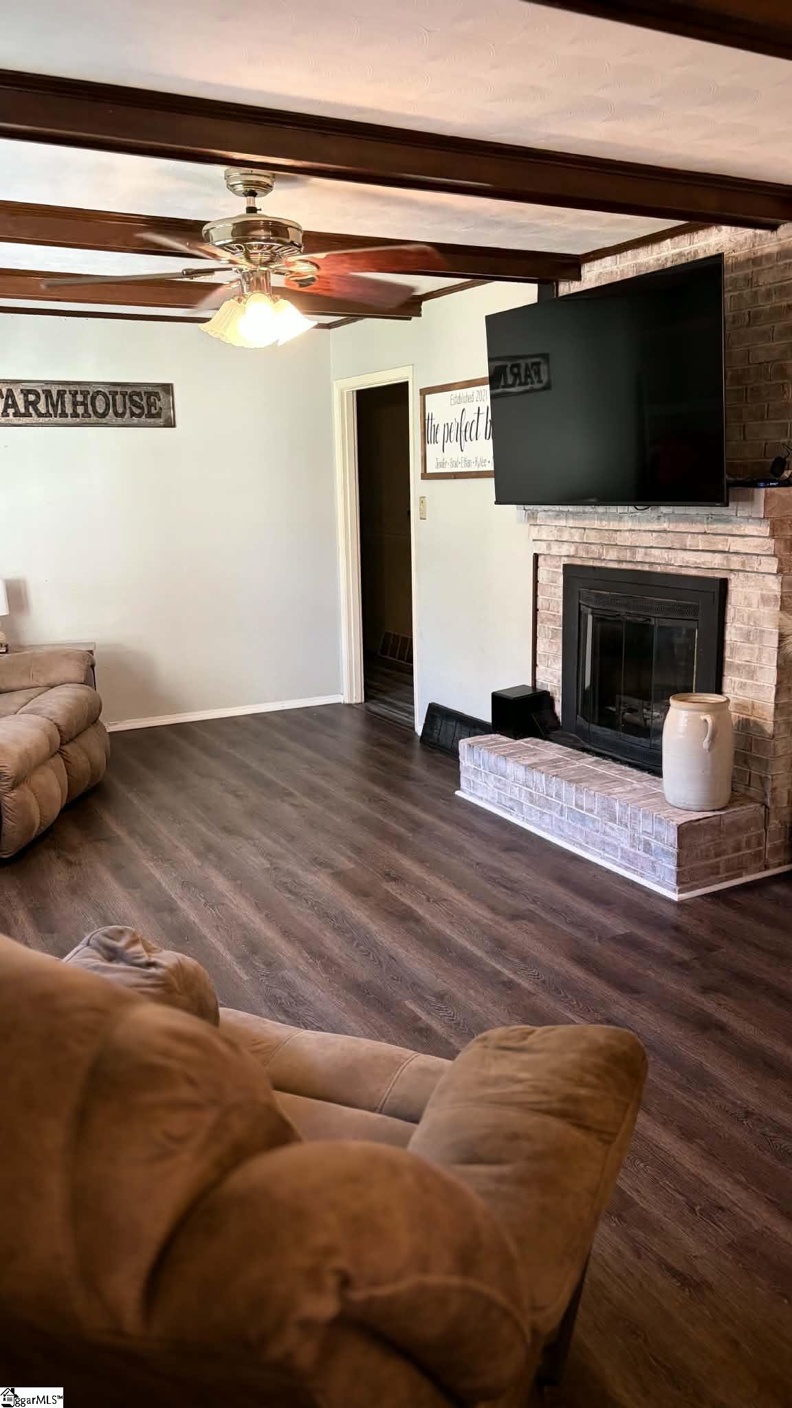 103 Knollview Drive Property Photo 3