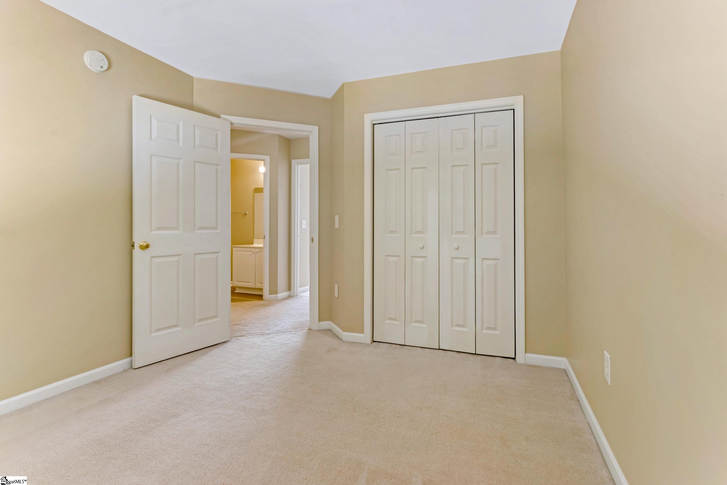 48 Ridgestone Circle Property Photo 17