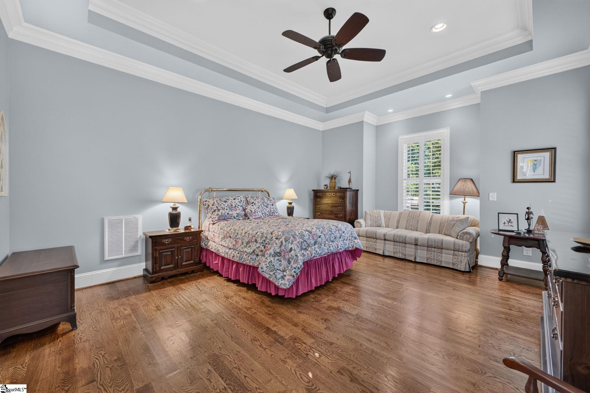 101 Treetops Court Property Photo 14