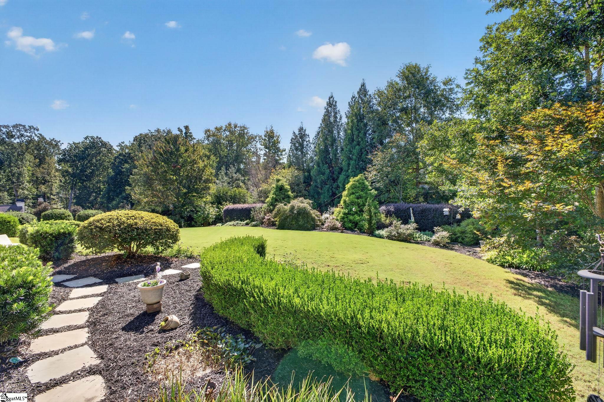 101 Treetops Court Property Photo 35