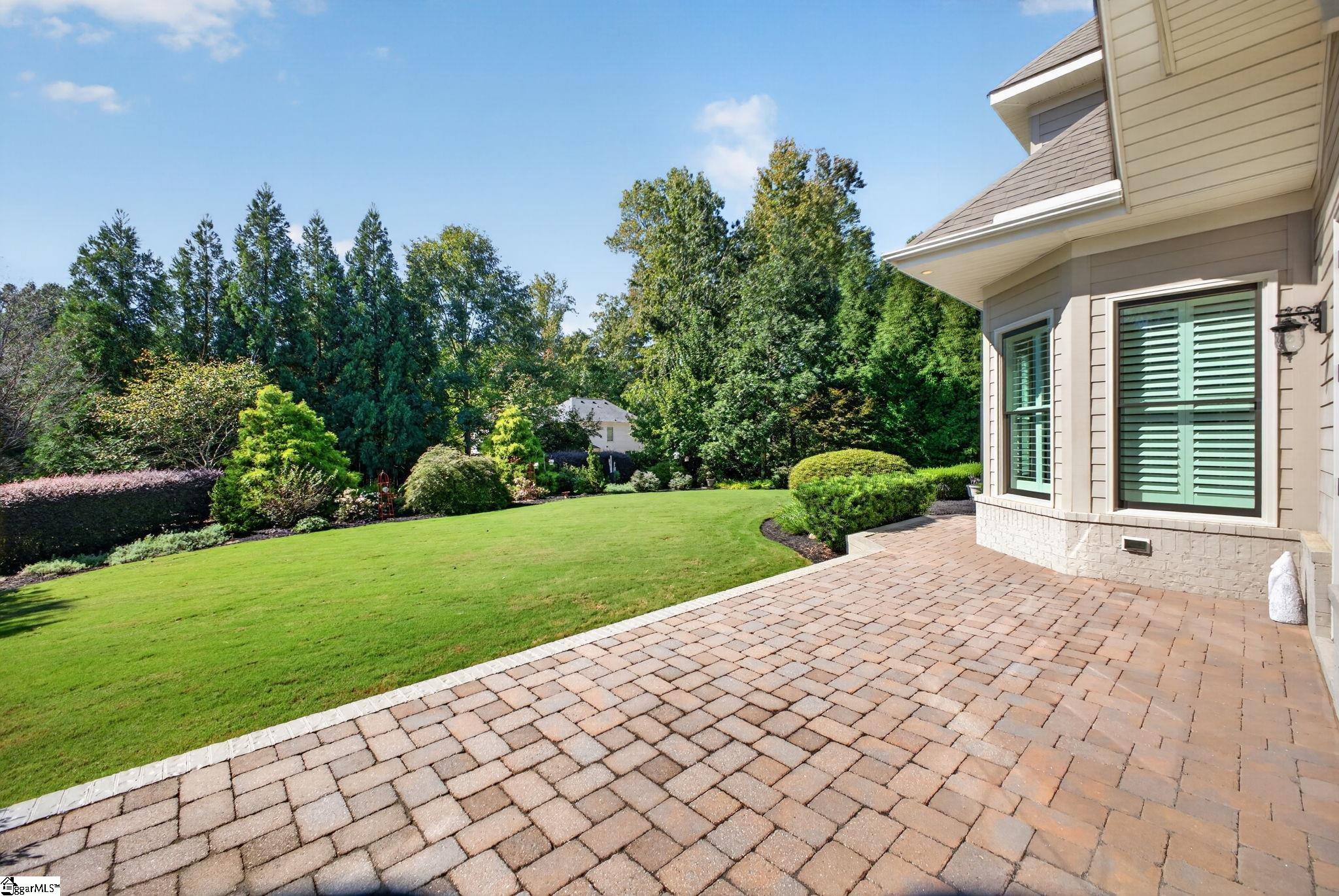 101 Treetops Court Property Photo 37