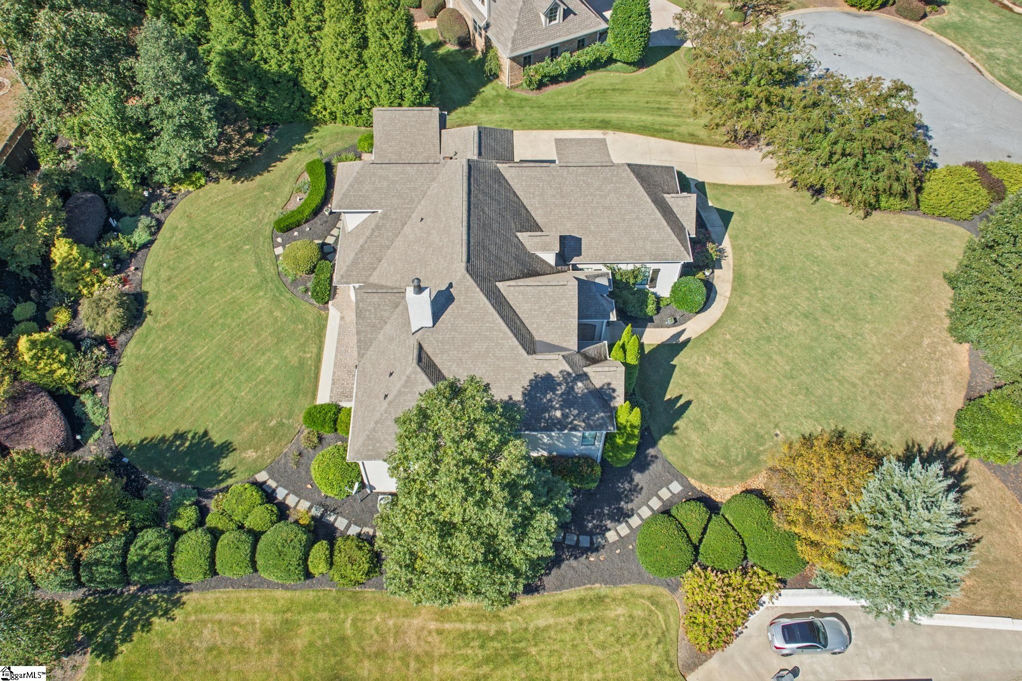 101 Treetops Court Property Photo 41