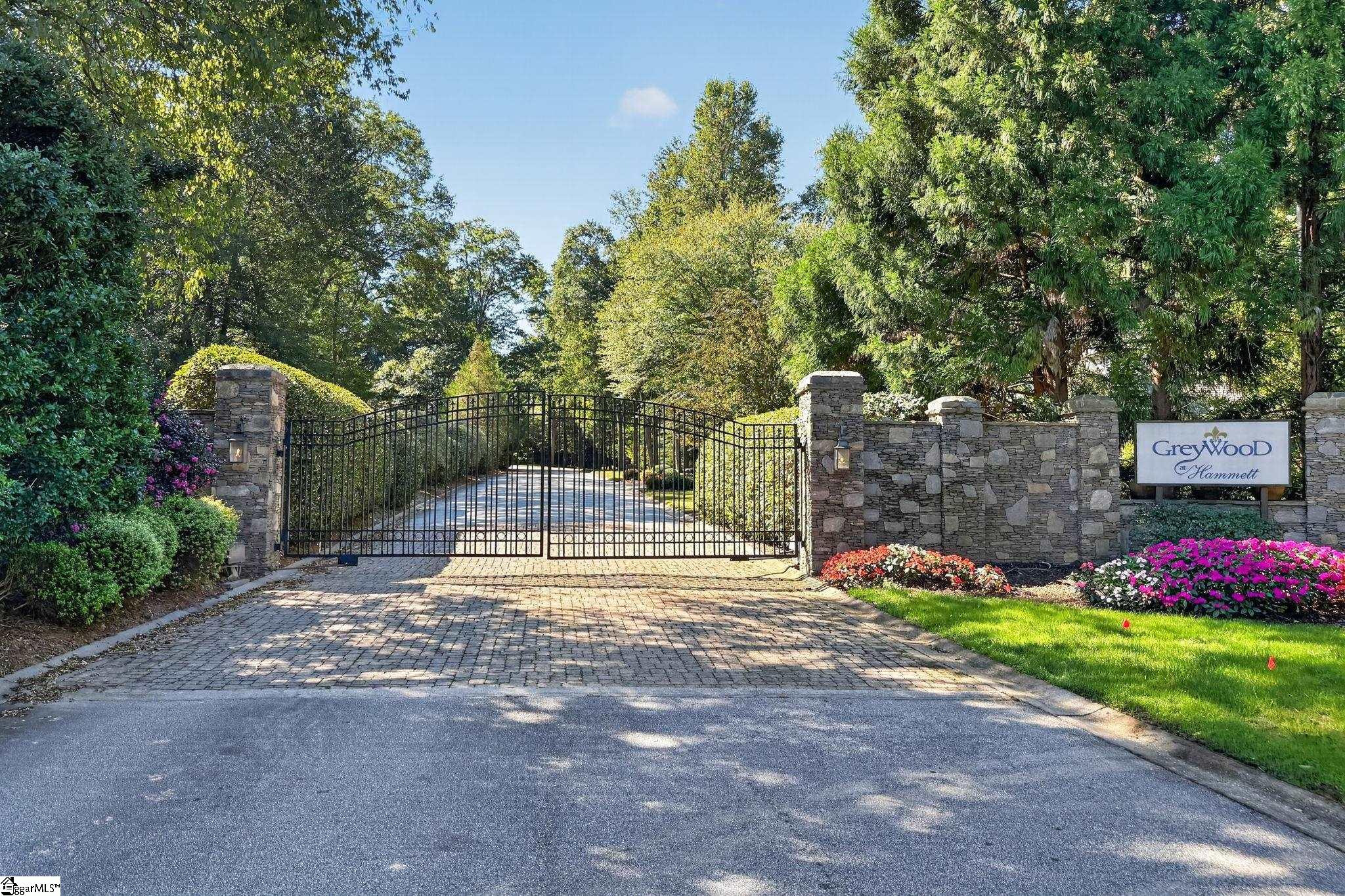 101 Treetops Court Property Photo 47