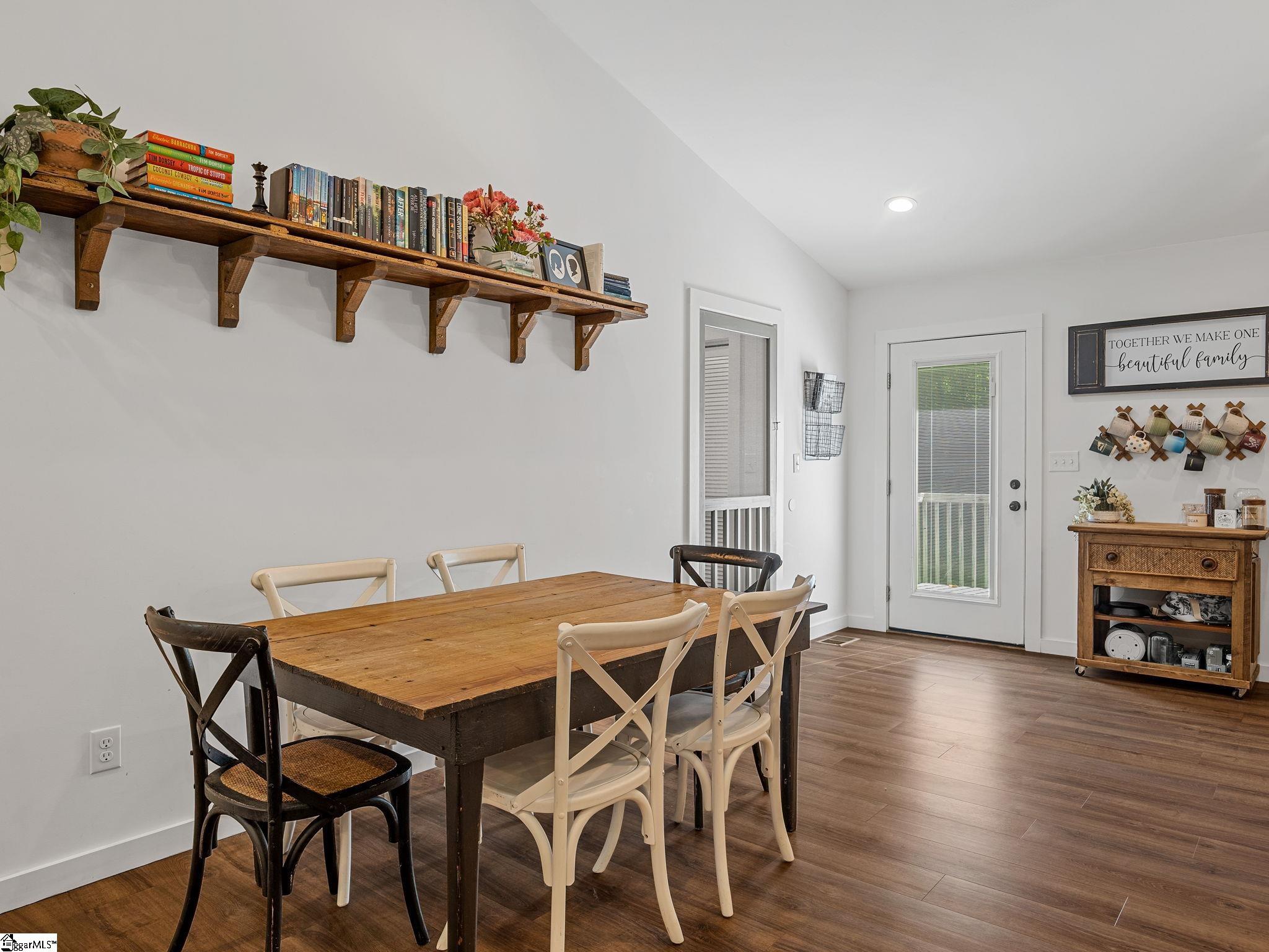 360 Greenwood Road Property Photo 13