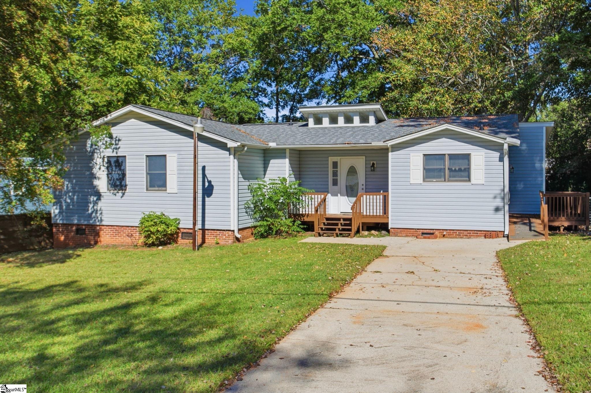 106 Kirksey Court Property Photo 1