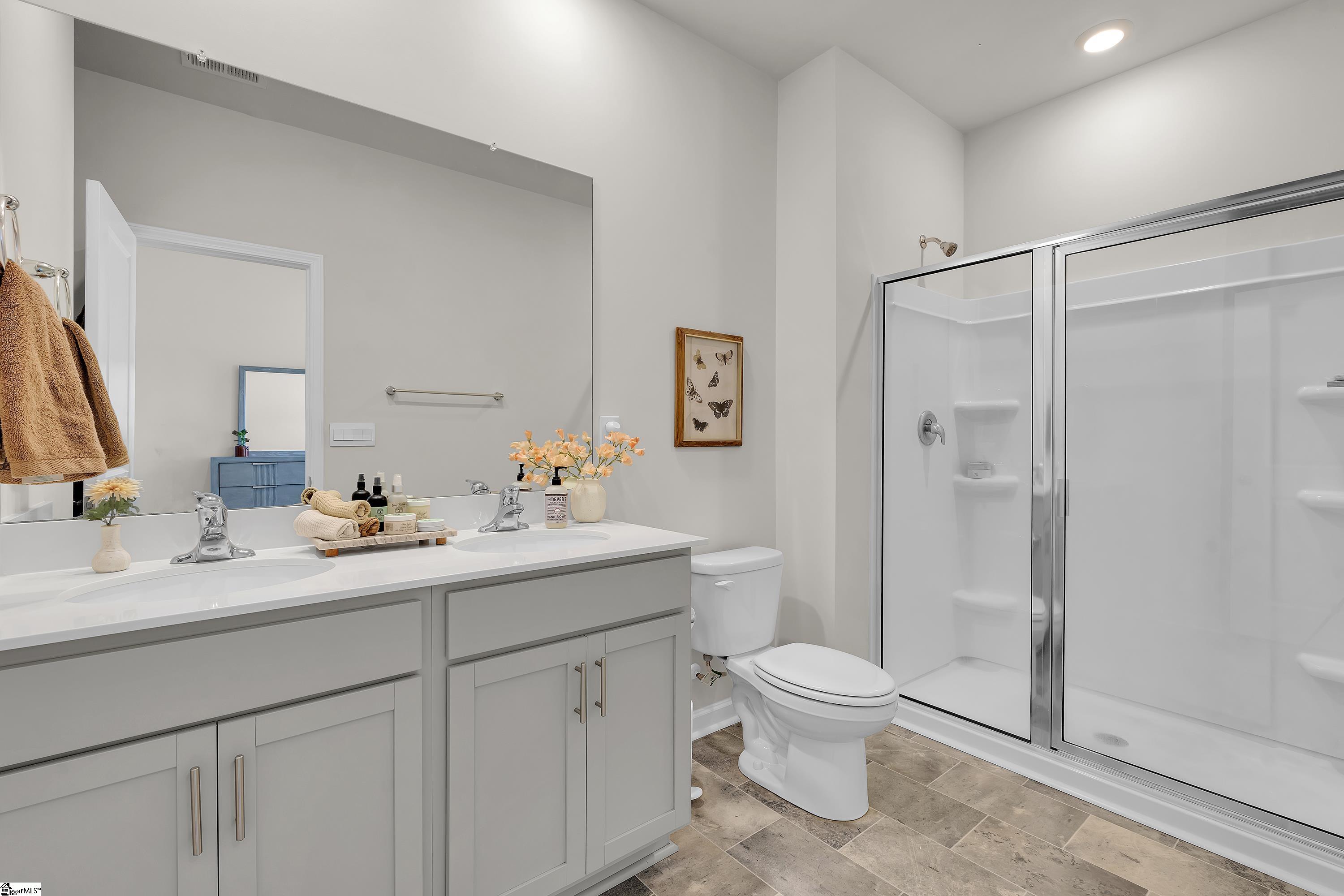 76 Oak Edge Lane Property Photo 8
