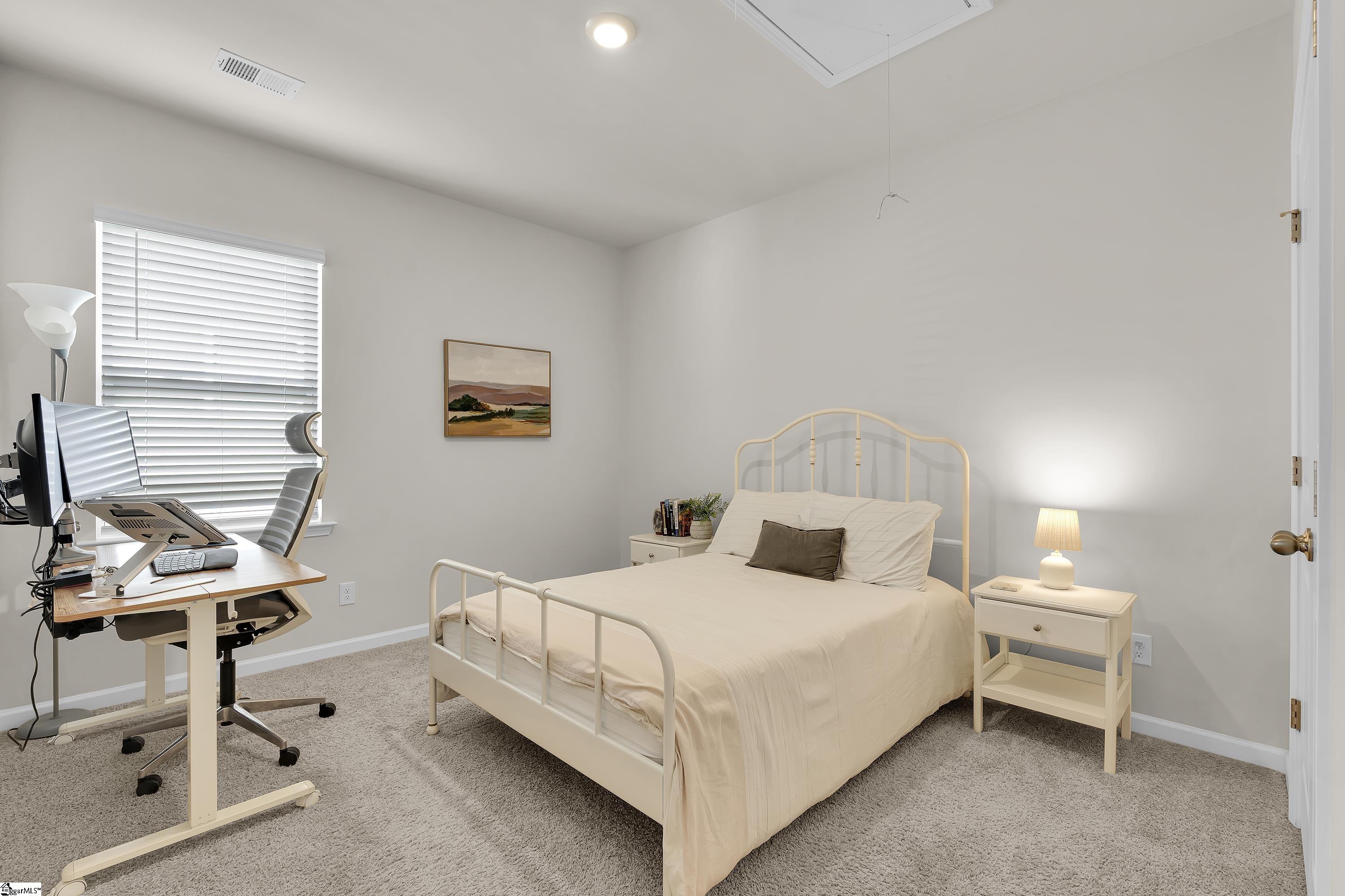 76 Oak Edge Lane Property Photo 10