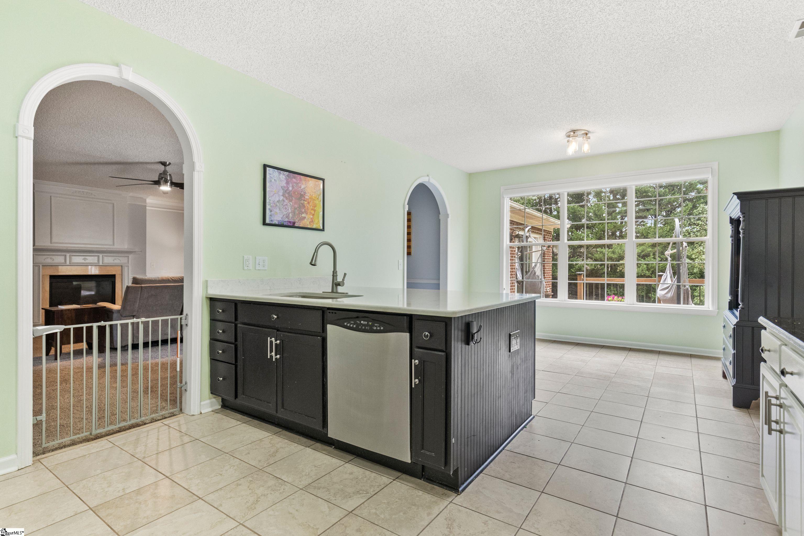 477 Waterford Point Drive Property Photo 17