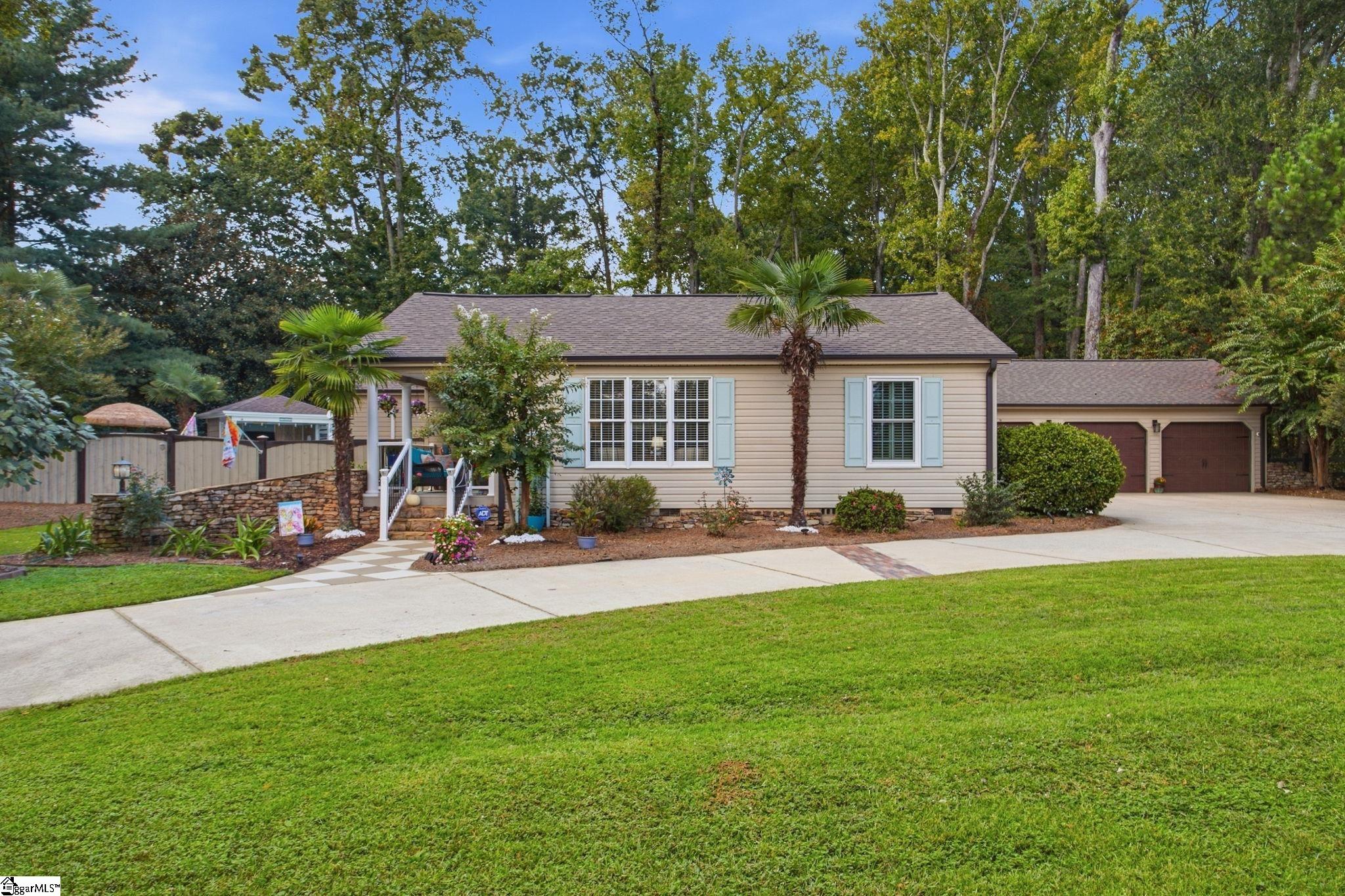 331 Batesville Road Property Photo 1