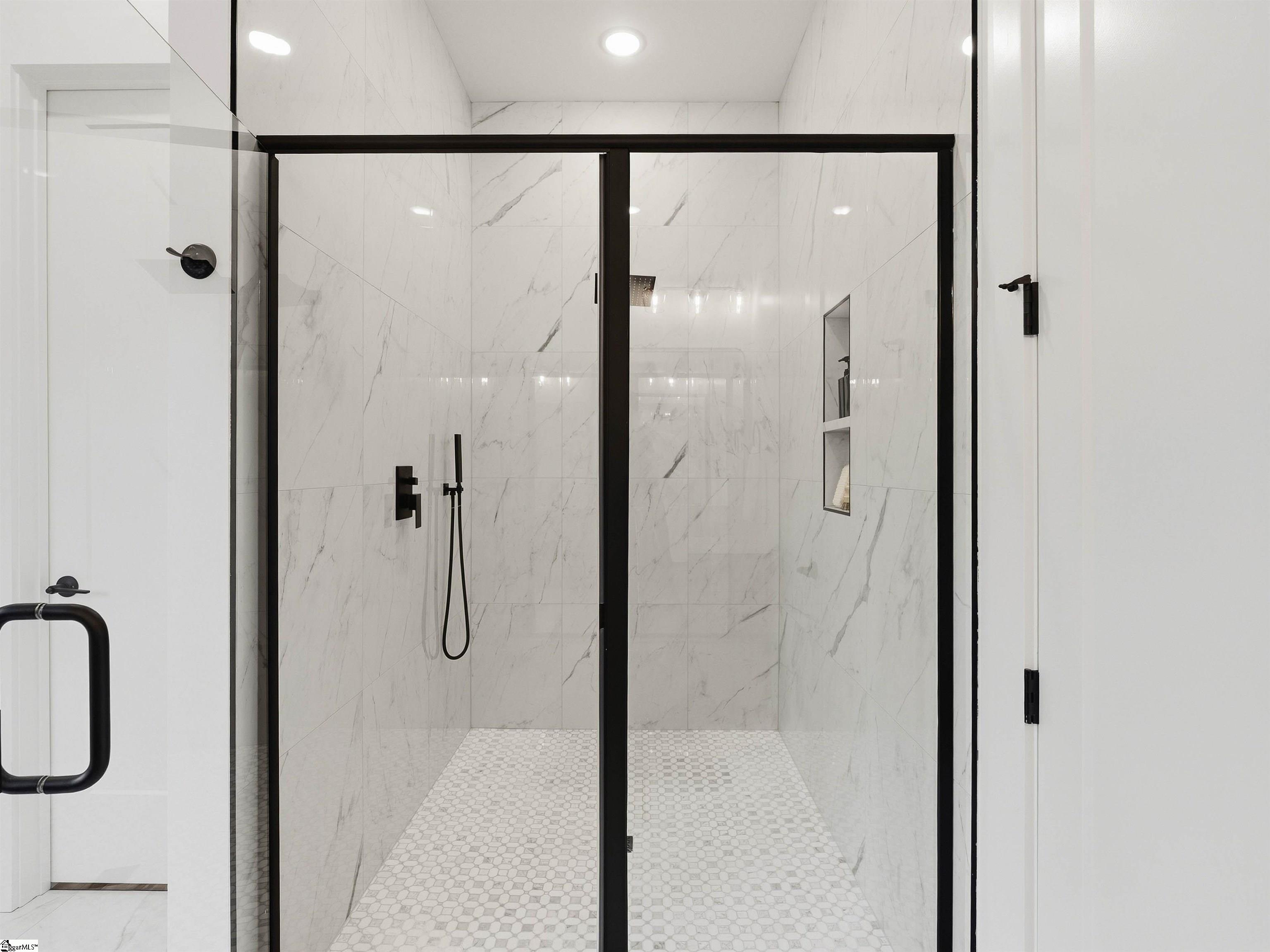 110 Marseille Drive Property Photo 29