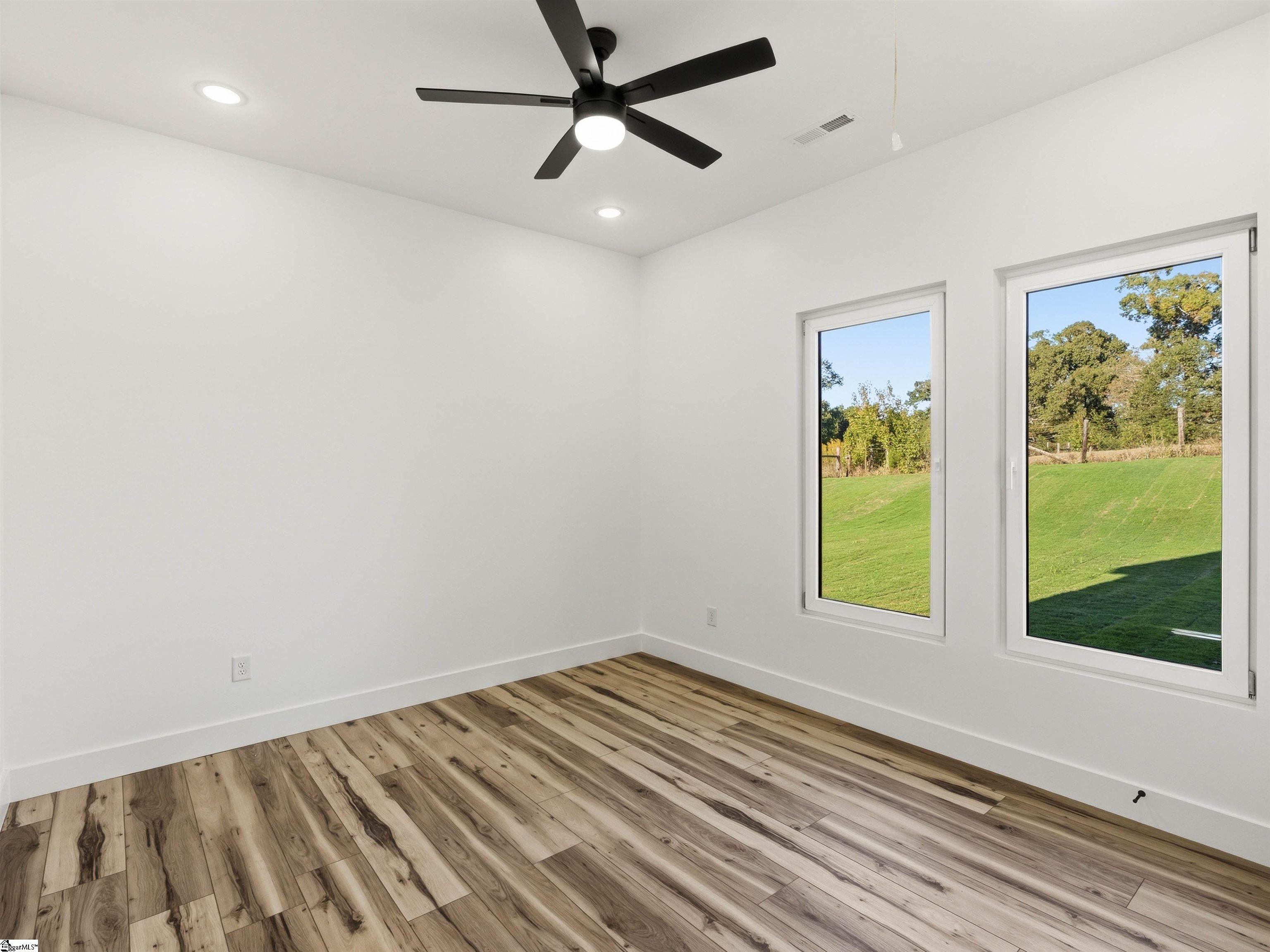 110 Marseille Drive Property Photo 34