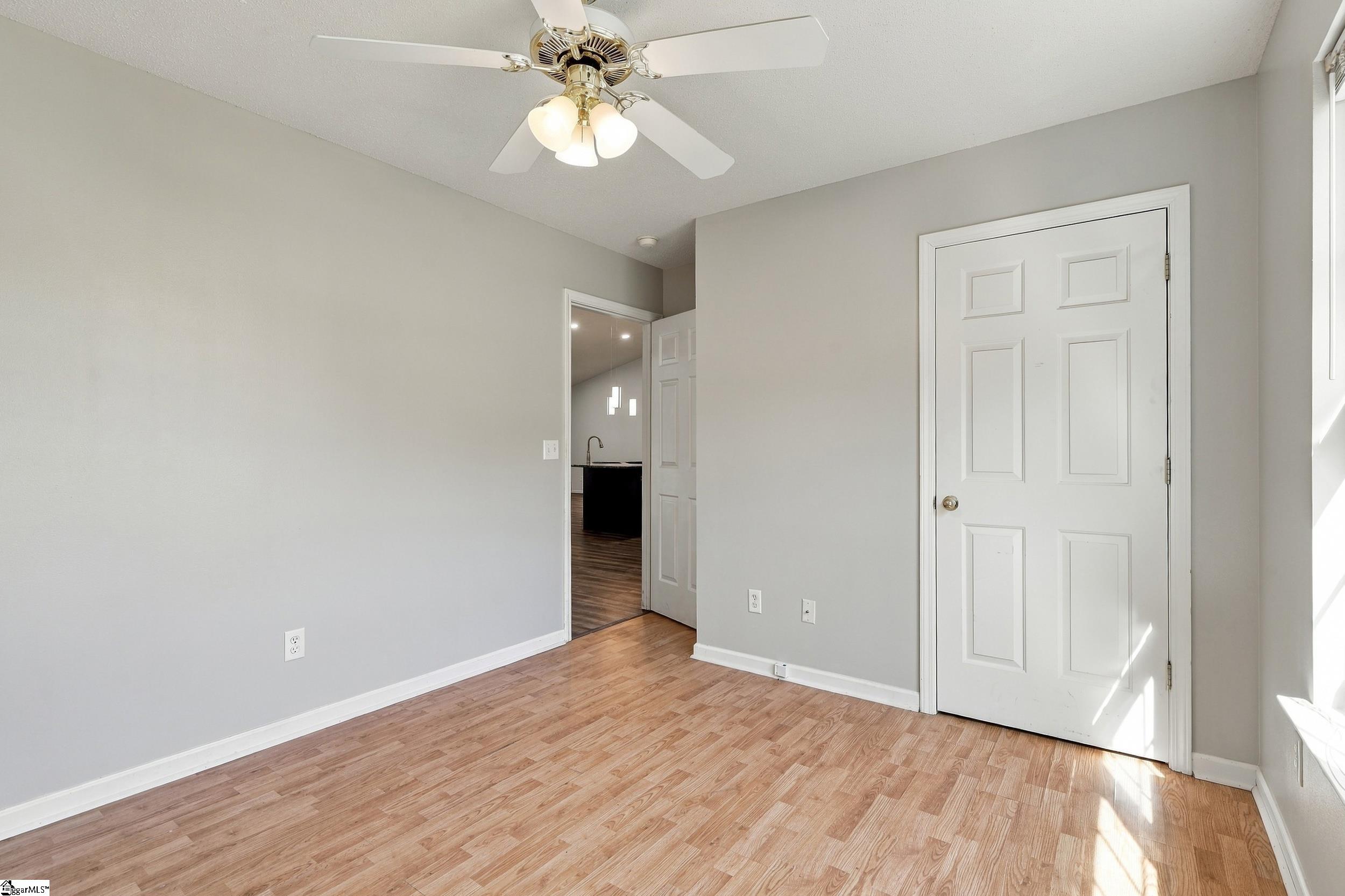 204 Bitternut Lane Property Photo 16