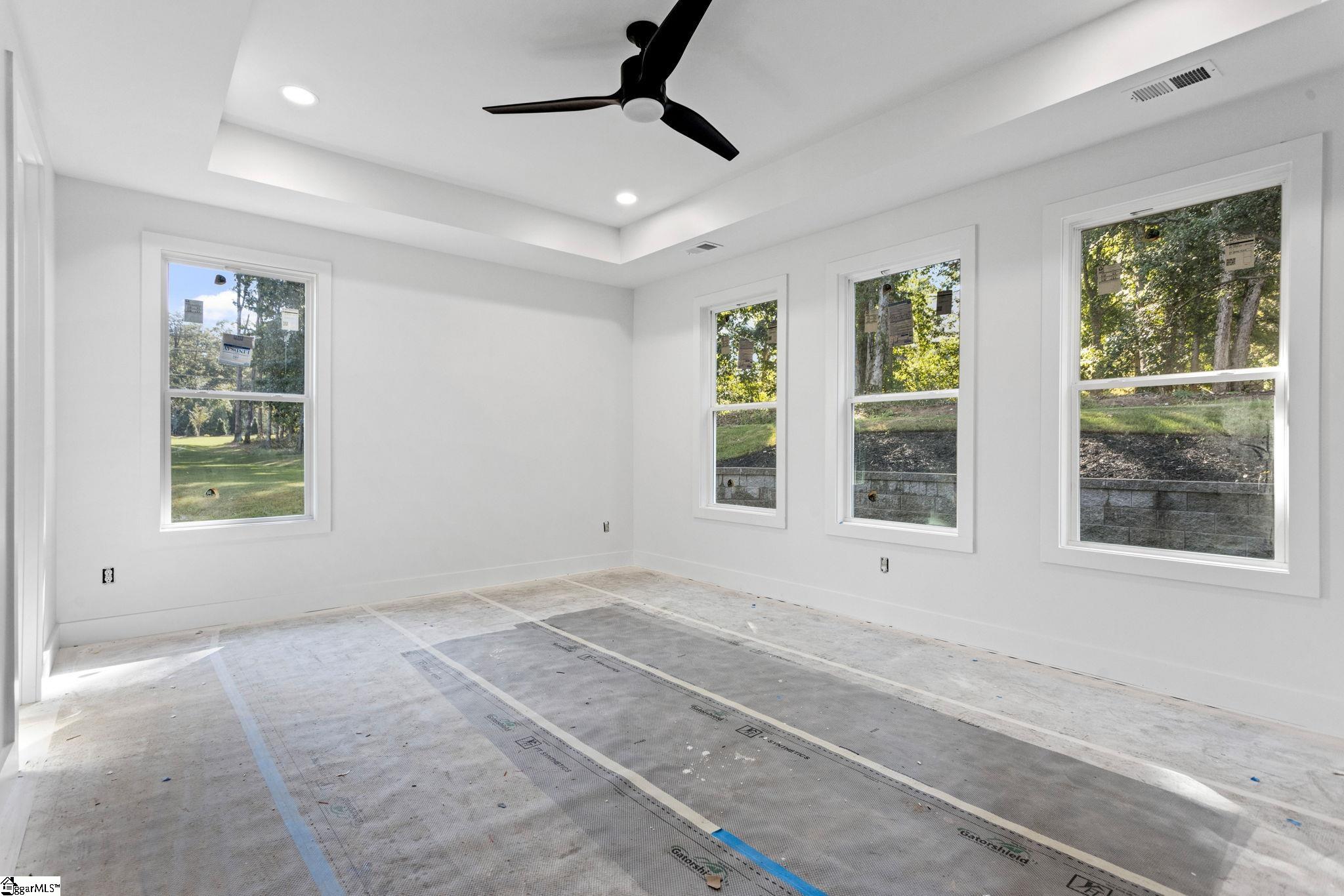 5 Inverrary Drive Property Photo 10