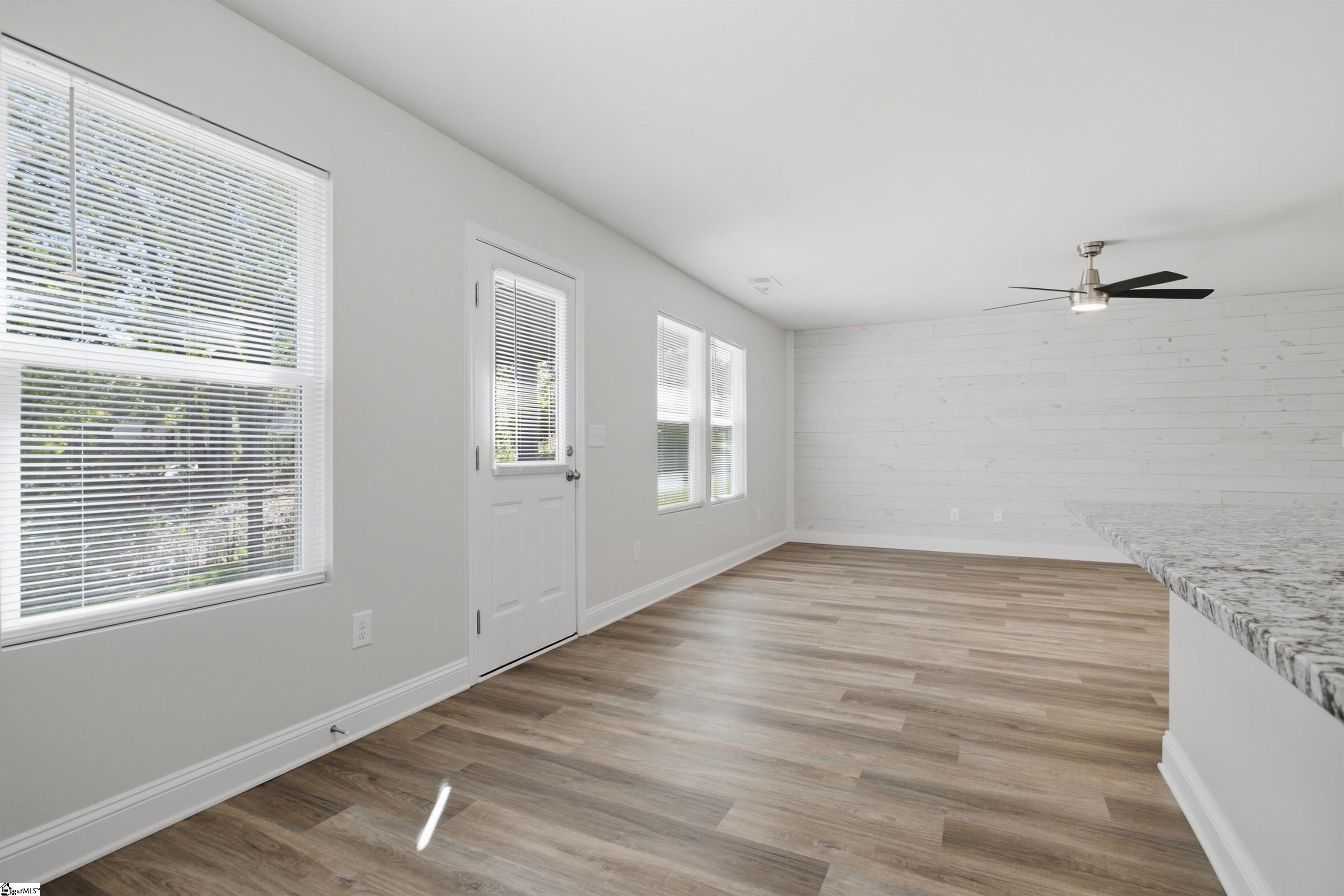 216 Woodfield Avenue Property Photo 11