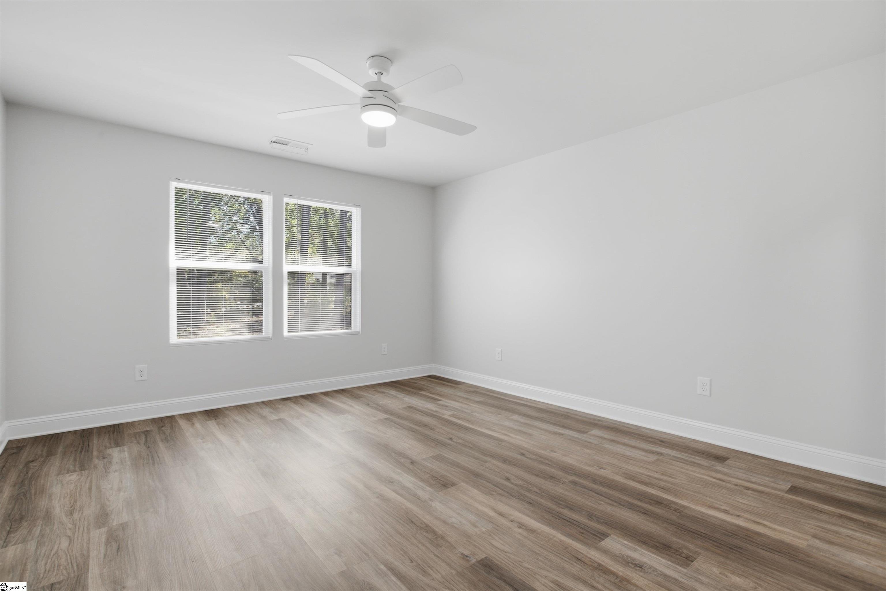 216 Woodfield Avenue Property Photo 16