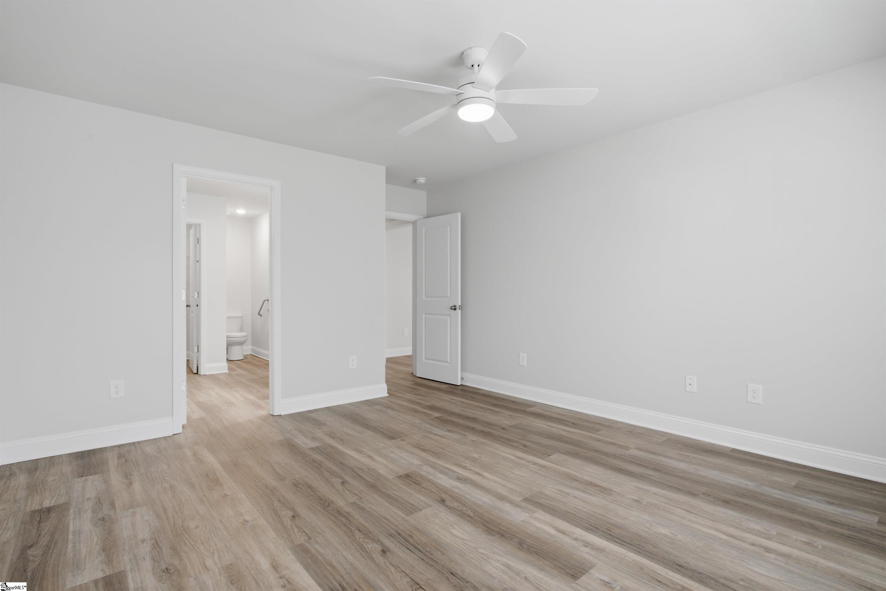 216 Woodfield Avenue Property Photo 17