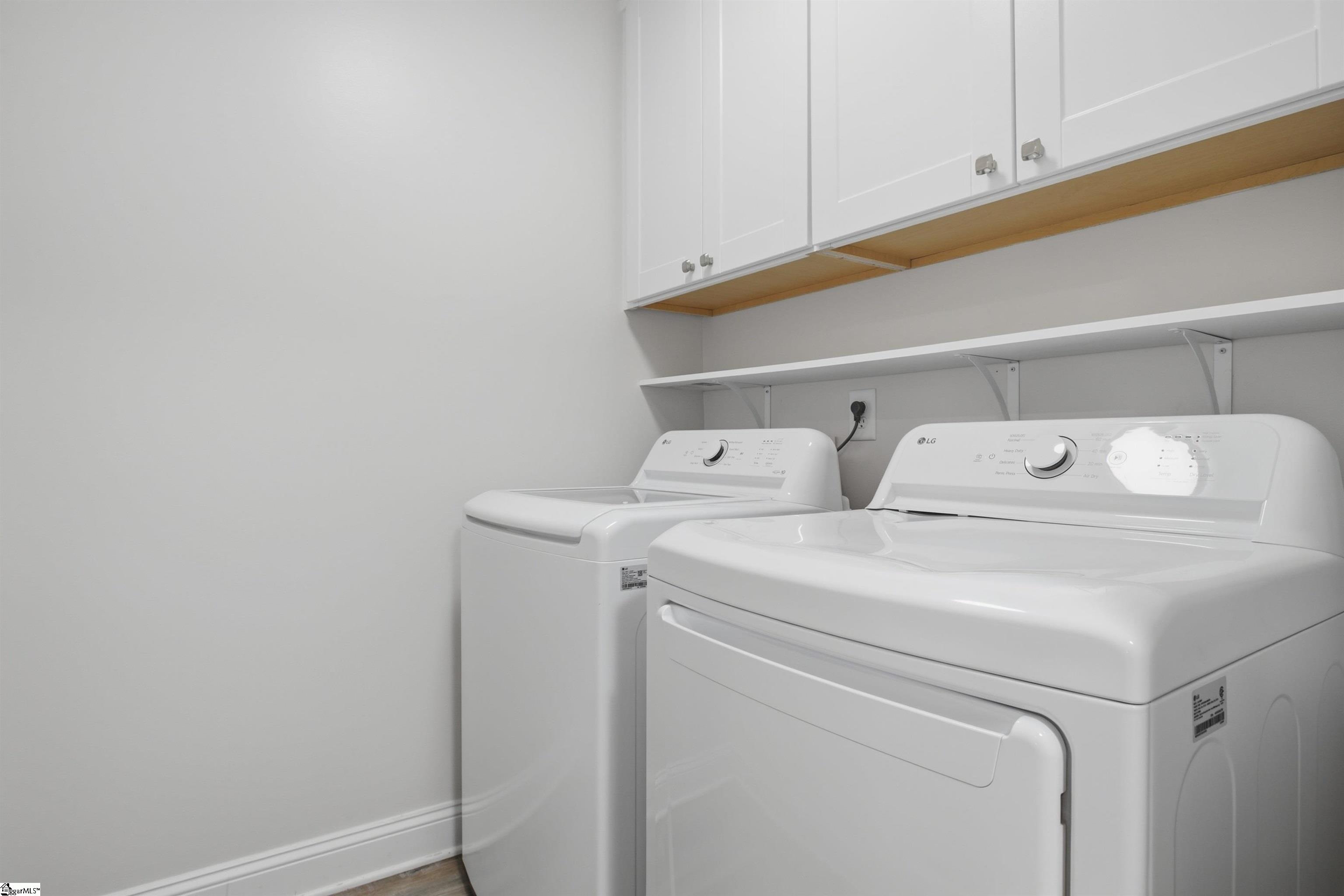 216 Woodfield Avenue Property Photo 21
