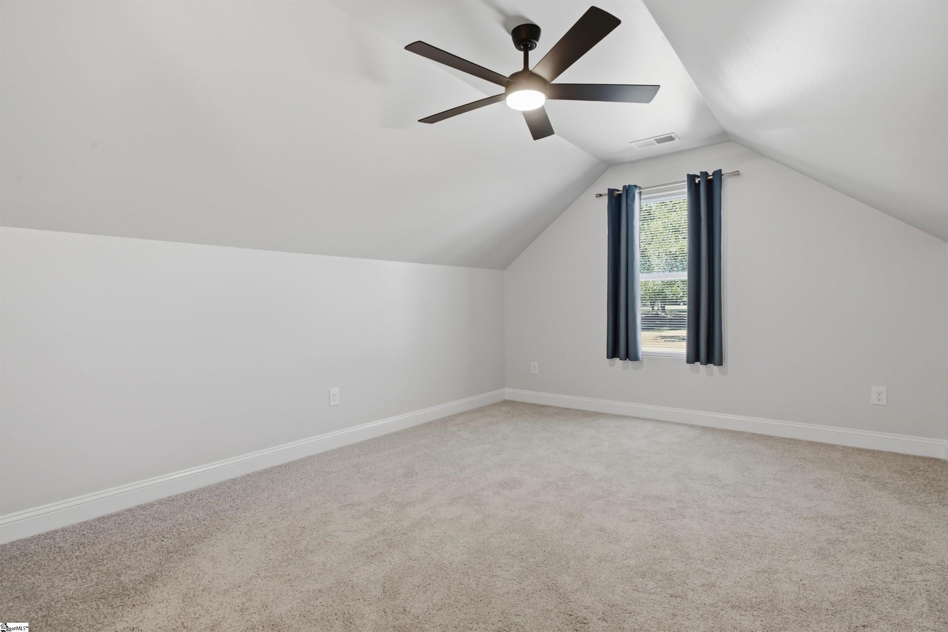 216 Woodfield Avenue Property Photo 30