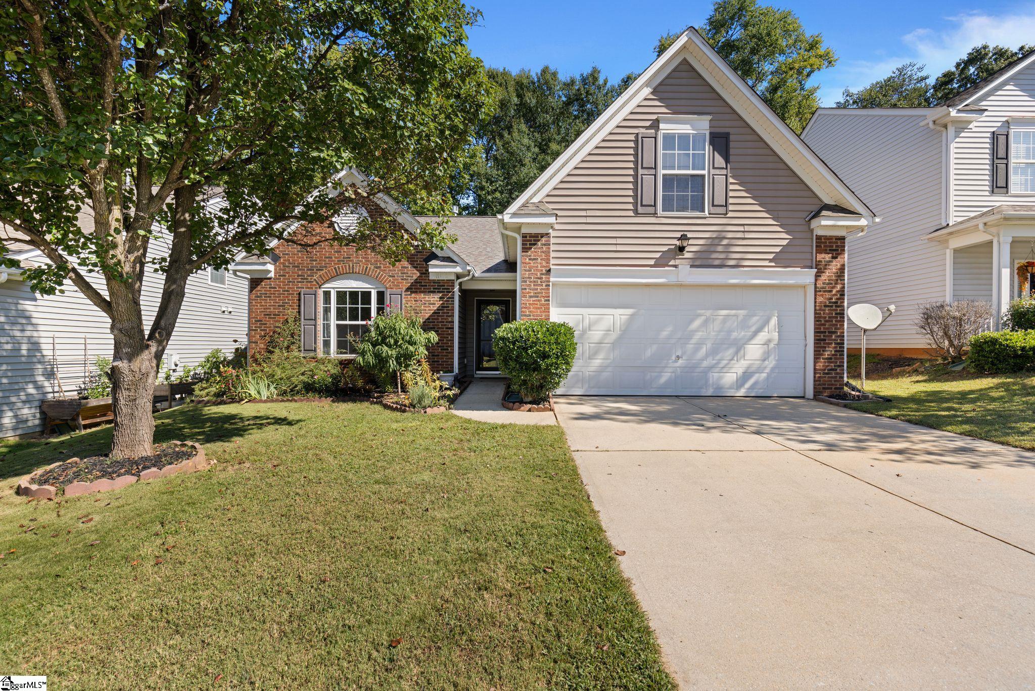 12 Knoll Ridge Drive Property Photo 1