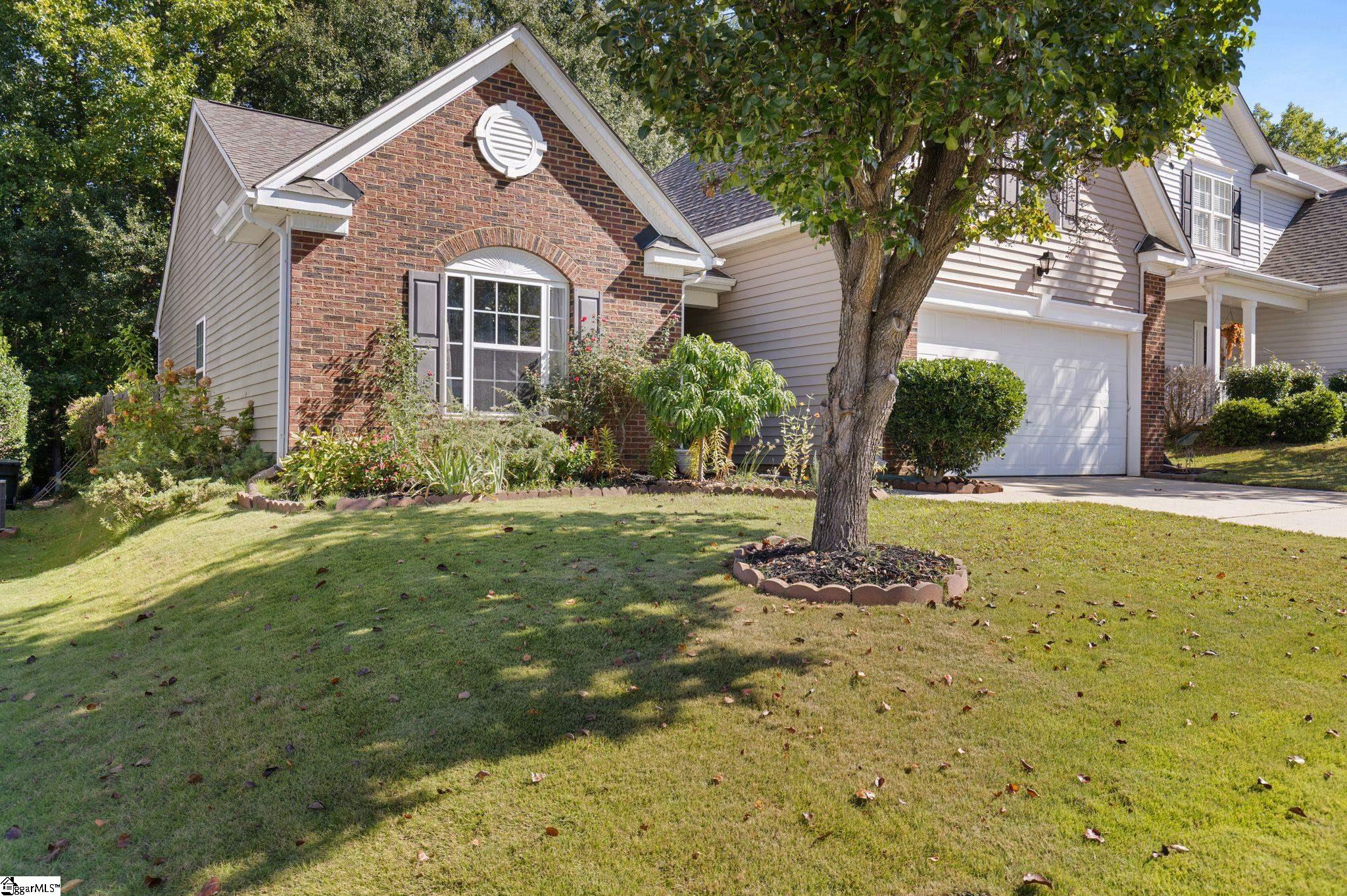 12 Knoll Ridge Drive Property Photo 2