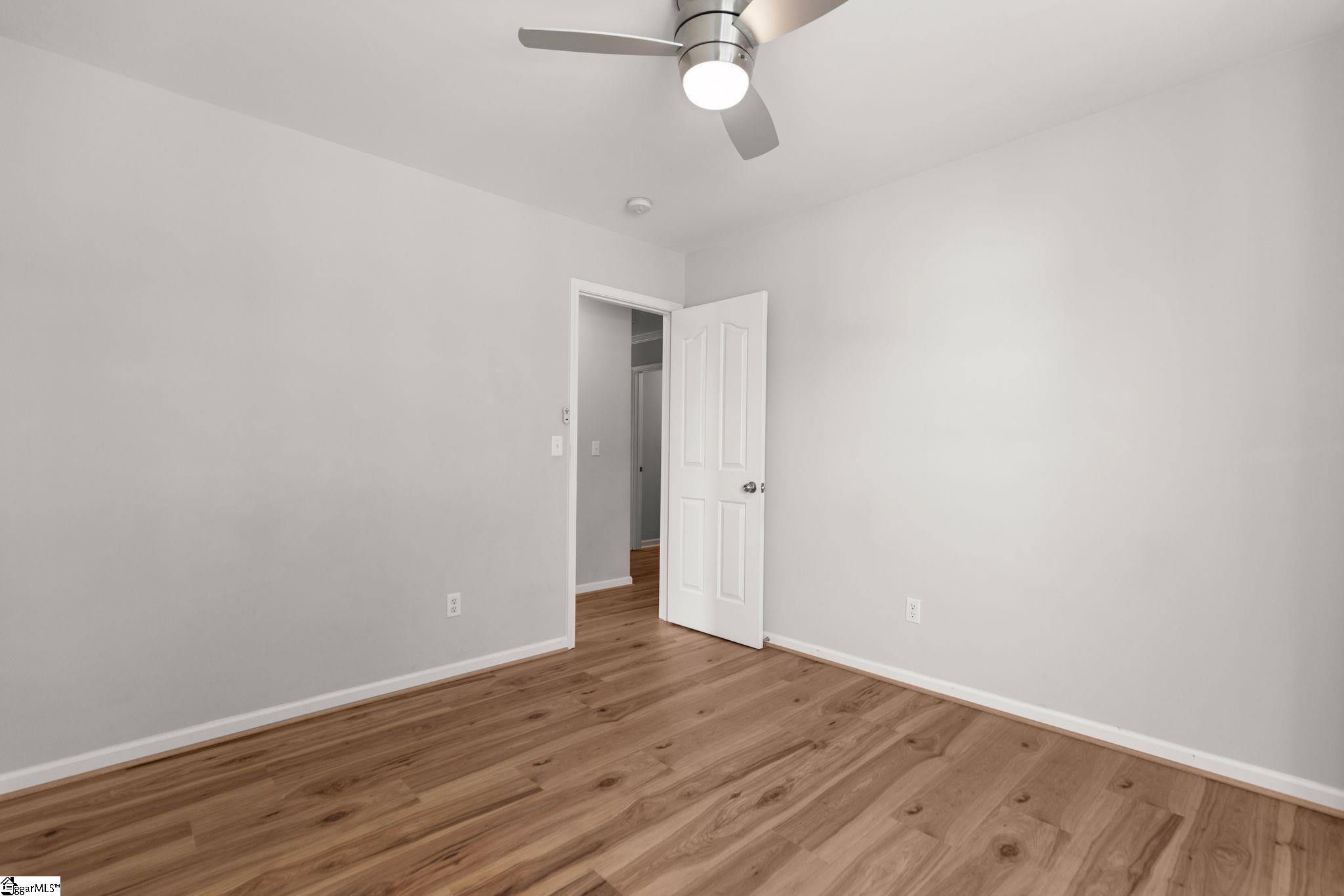 12 Knoll Ridge Drive Property Photo 22