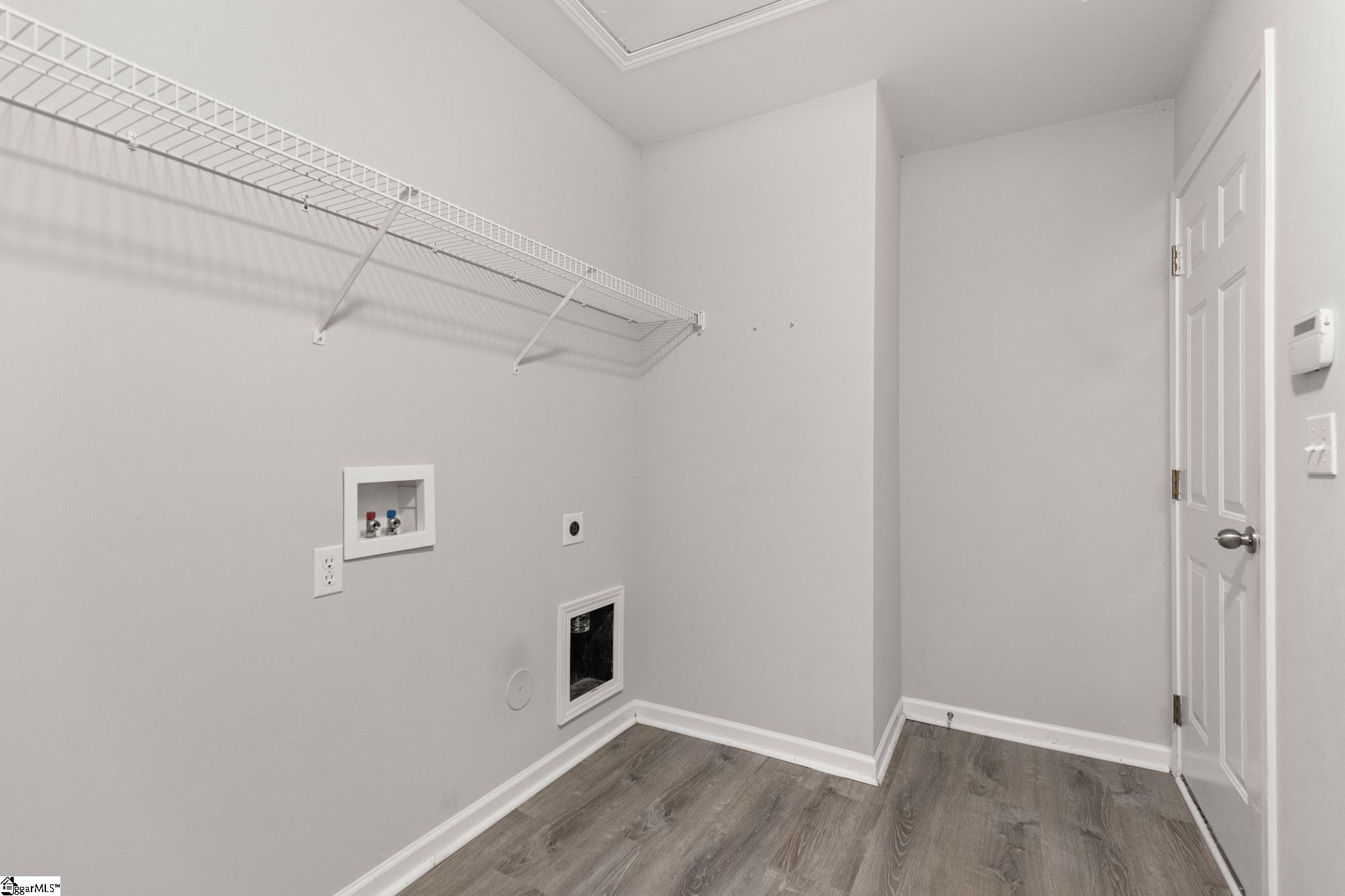 12 Knoll Ridge Drive Property Photo 26