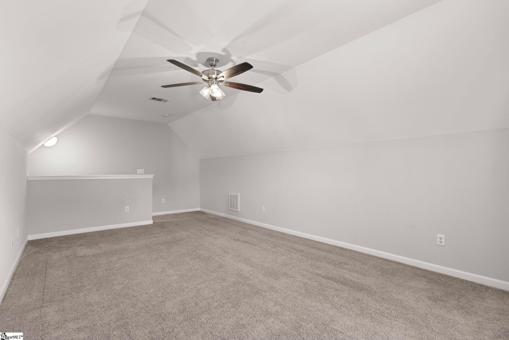 12 Knoll Ridge Drive Property Photo 31