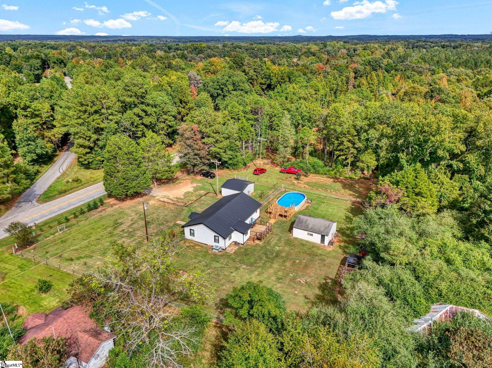 17305 Highway 76 West Property Photo 4