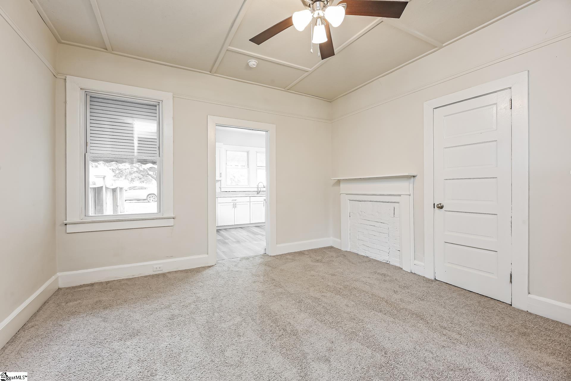 15 Crescent Street Property Photo 15