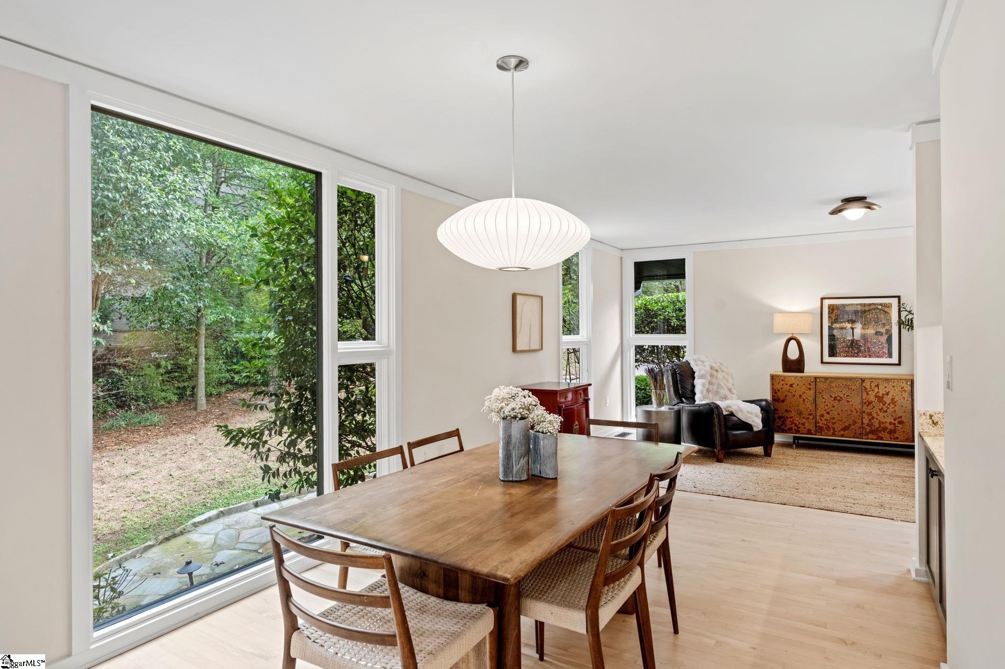 310 Henderson Road Property Photo 11