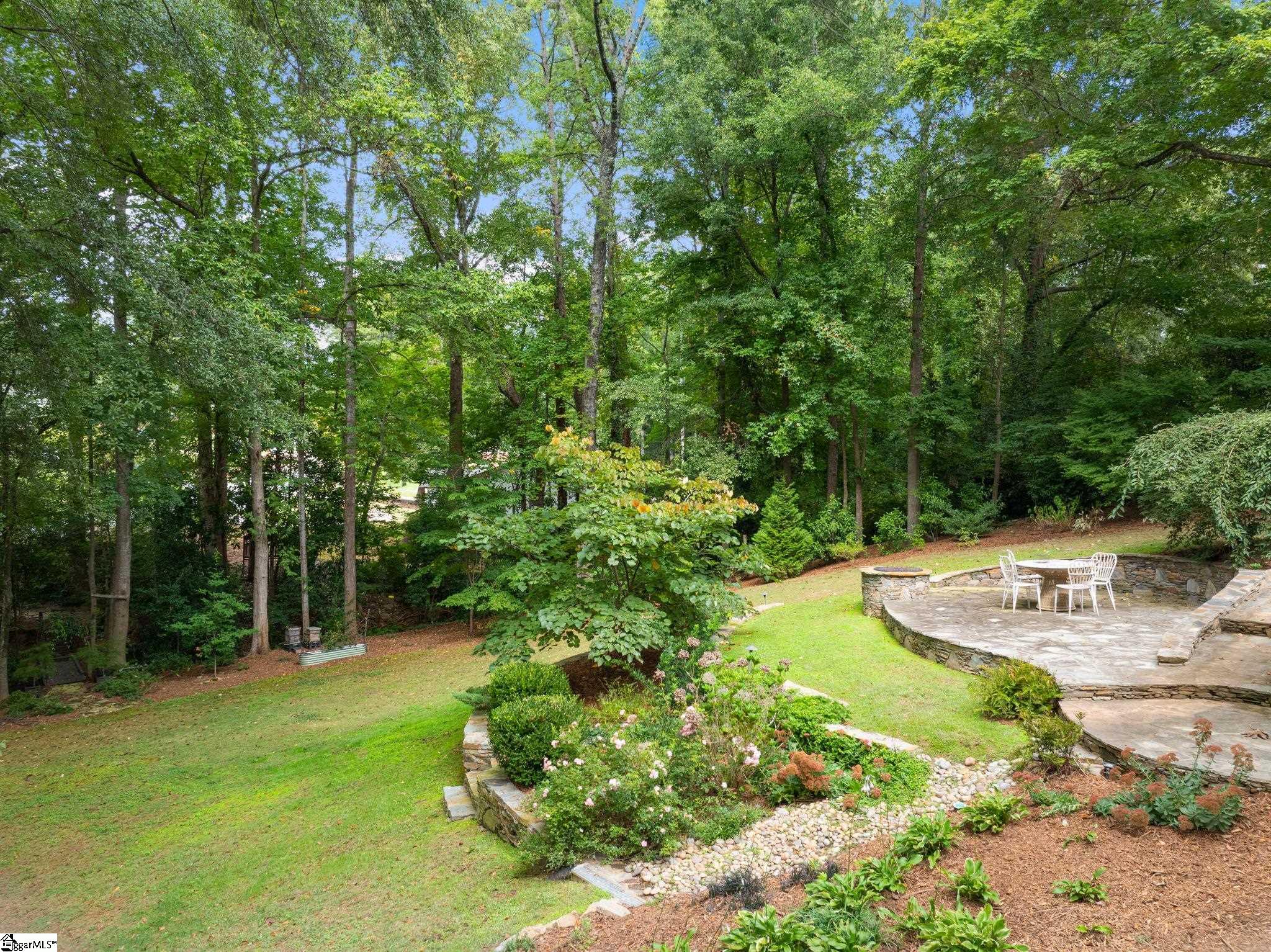 310 Henderson Road Property Photo 37