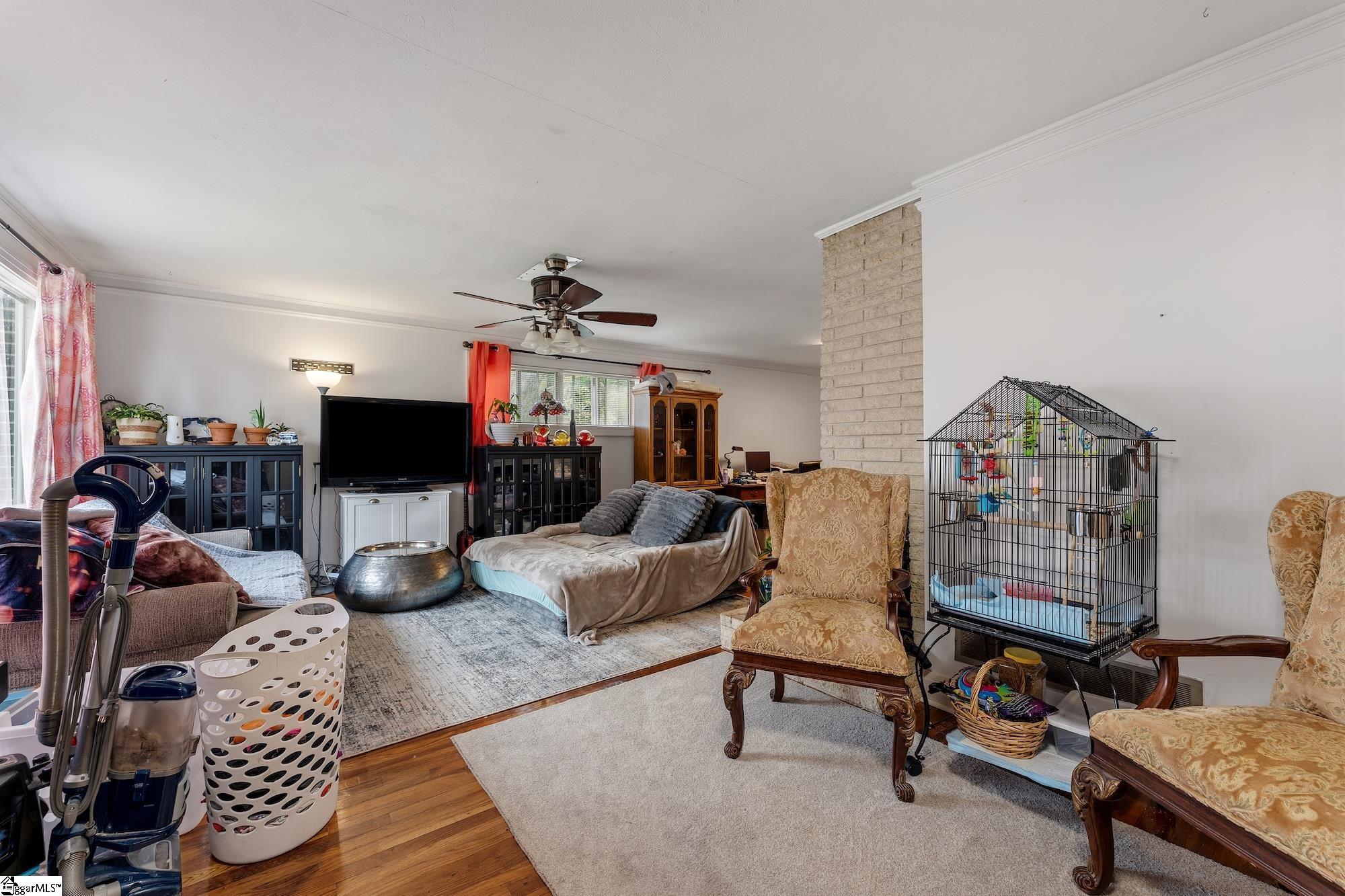 6 Pine Hill Drive Property Photo 8