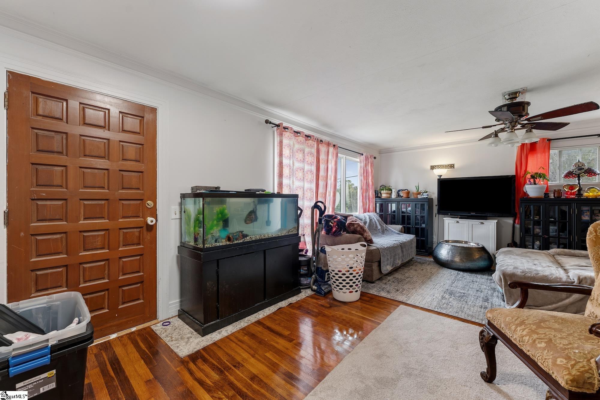6 Pine Hill Drive Property Photo 9