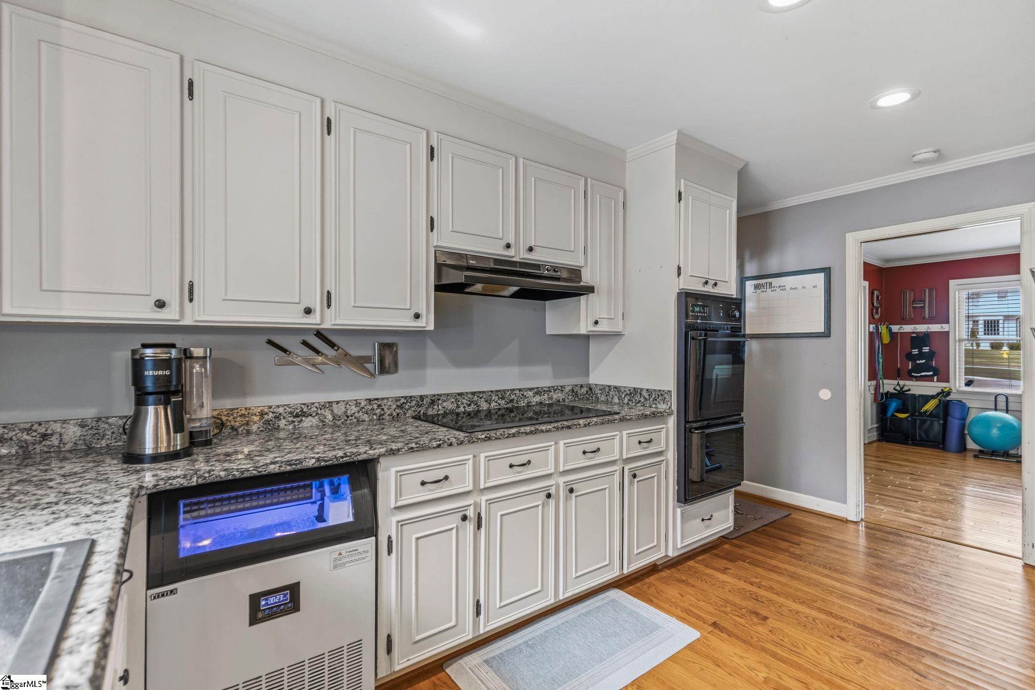 204 Seabury Drive Property Photo 15
