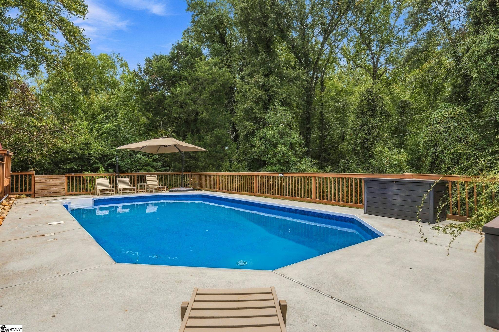 204 Seabury Drive Property Photo 37