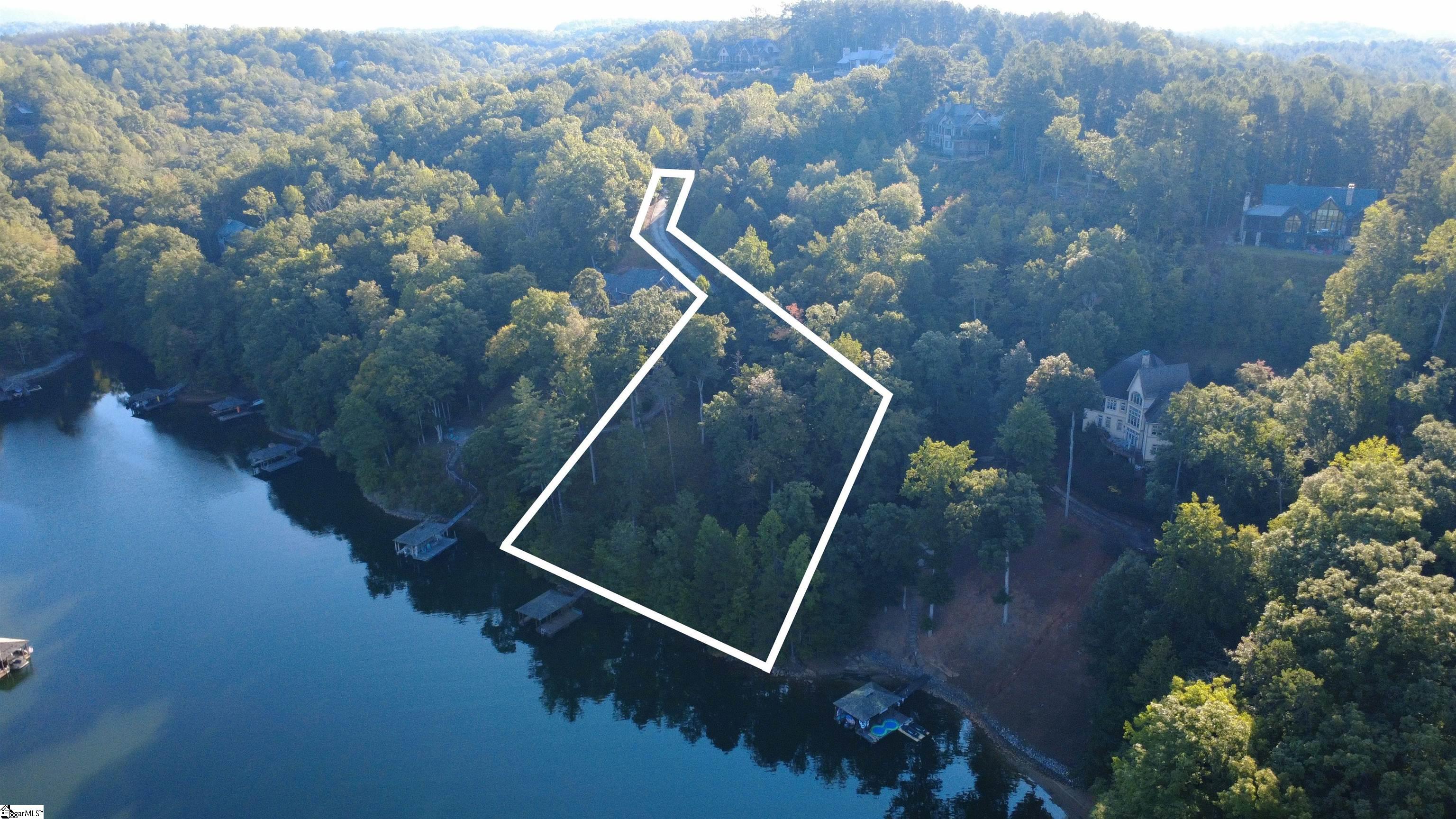 113 Deep Water Court Property Photo 5