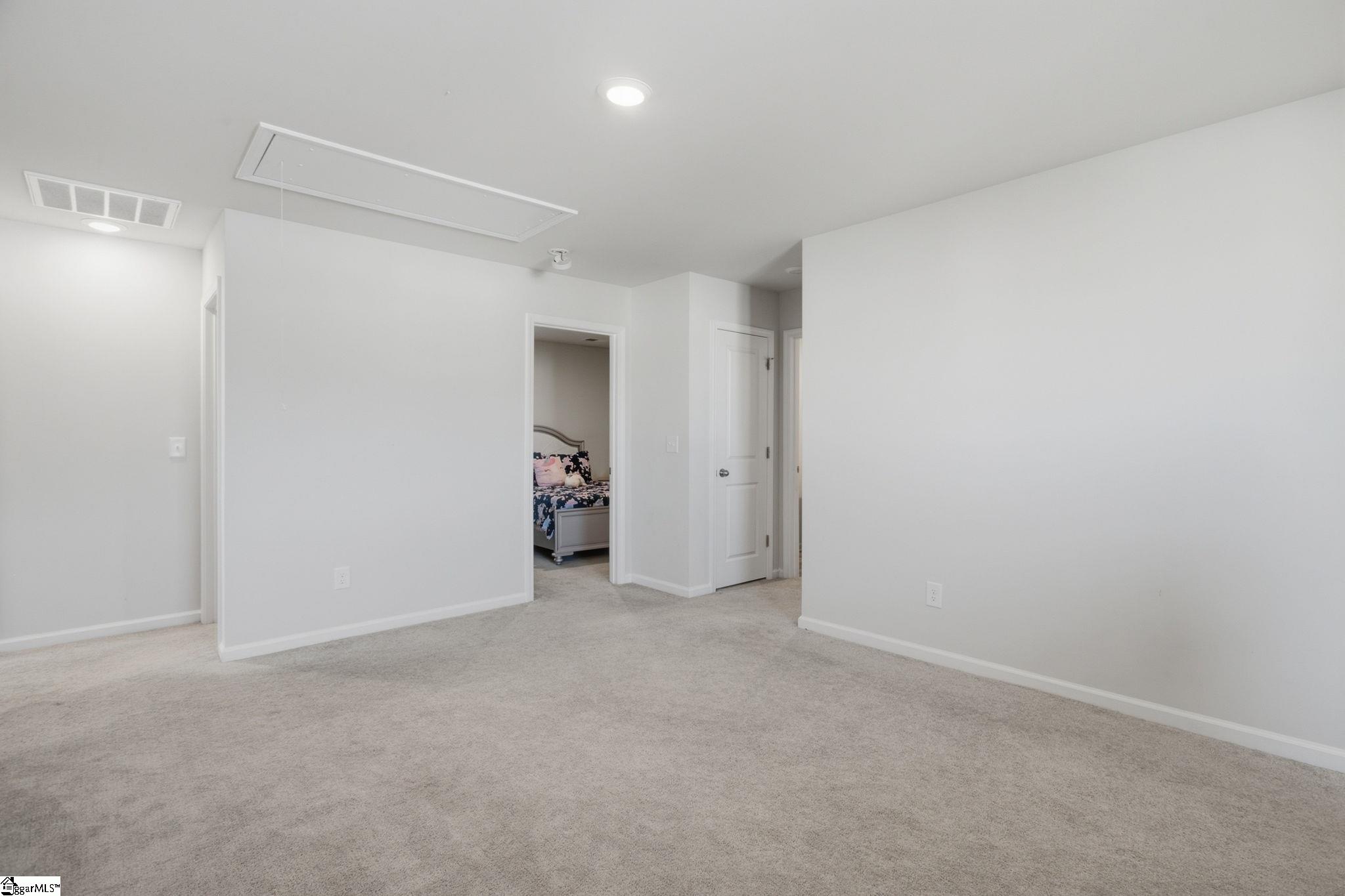 1722 Southwold Lane Property Photo 22
