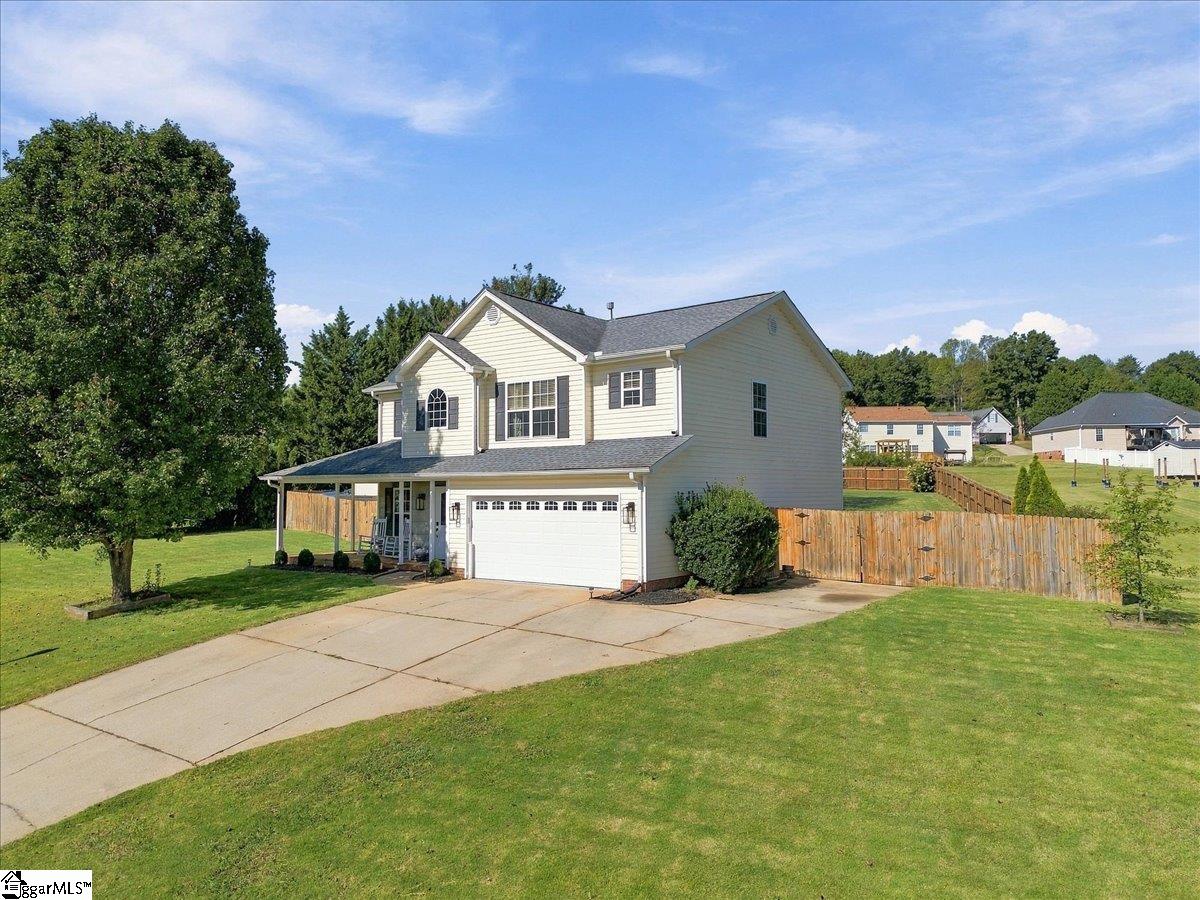 11 Corey Way Property Photo 3