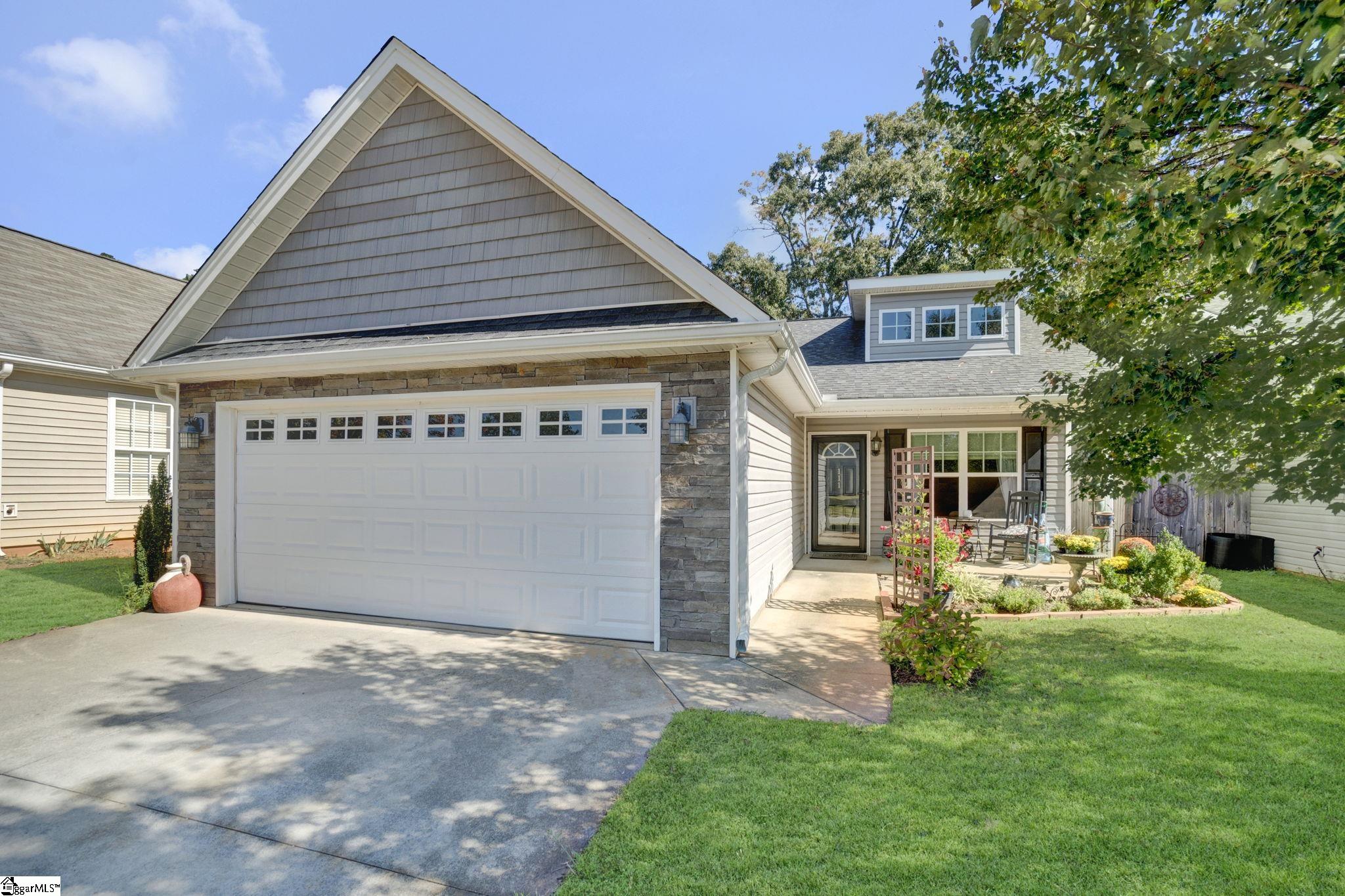 111 Perthwood Place Property Photo 1