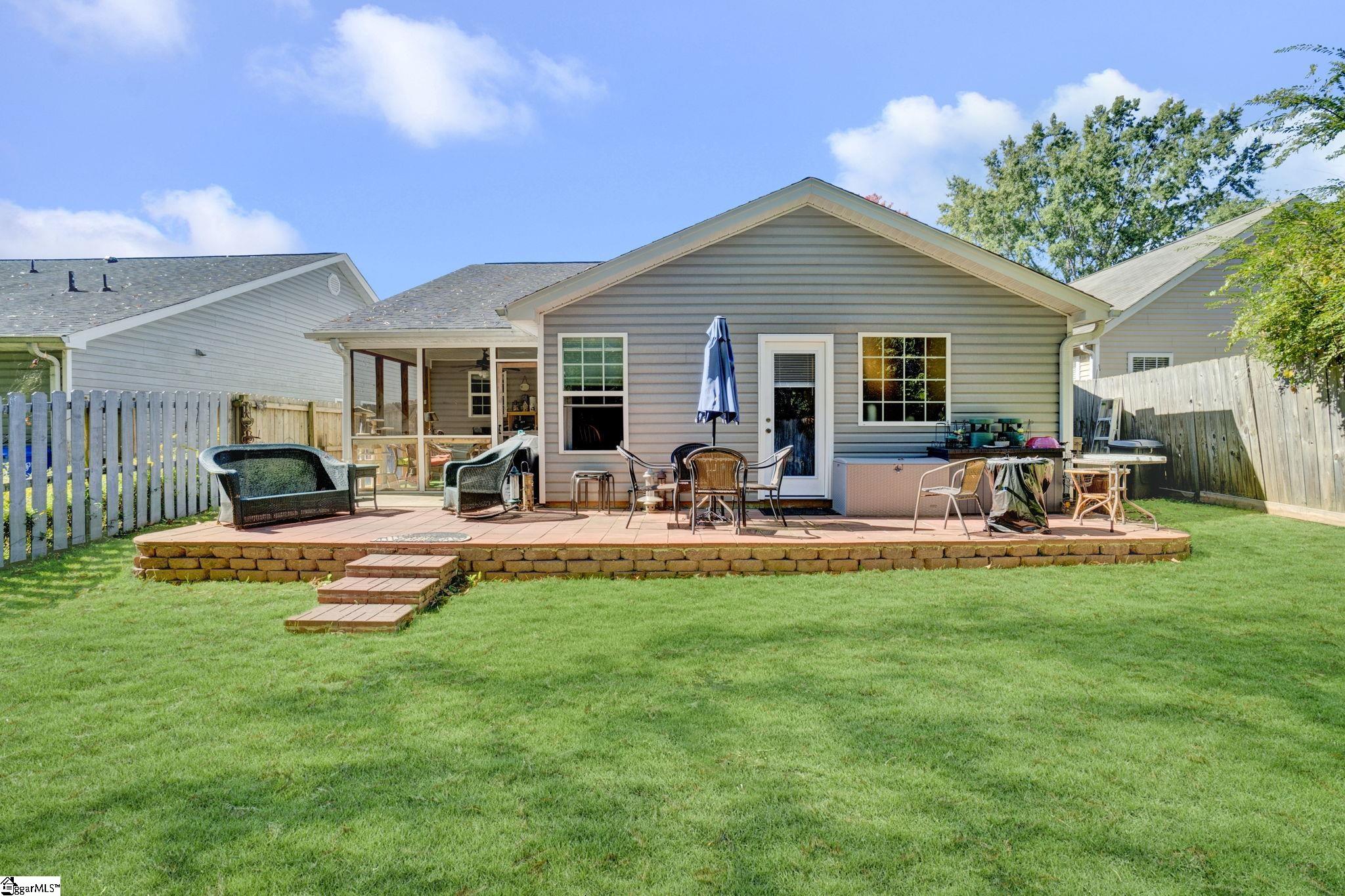 111 Perthwood Place Property Photo 34