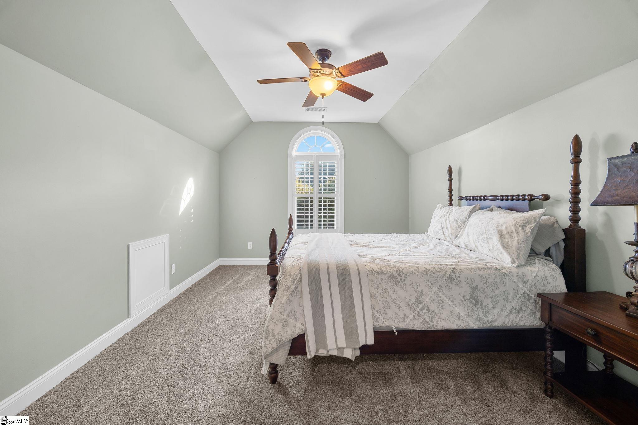 224 Highgrove Court Property Photo 32
