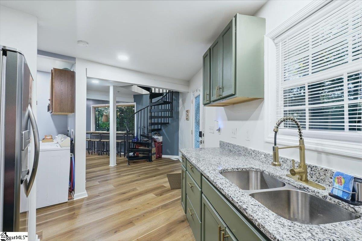 111 Lazy River Lane Property Photo 10