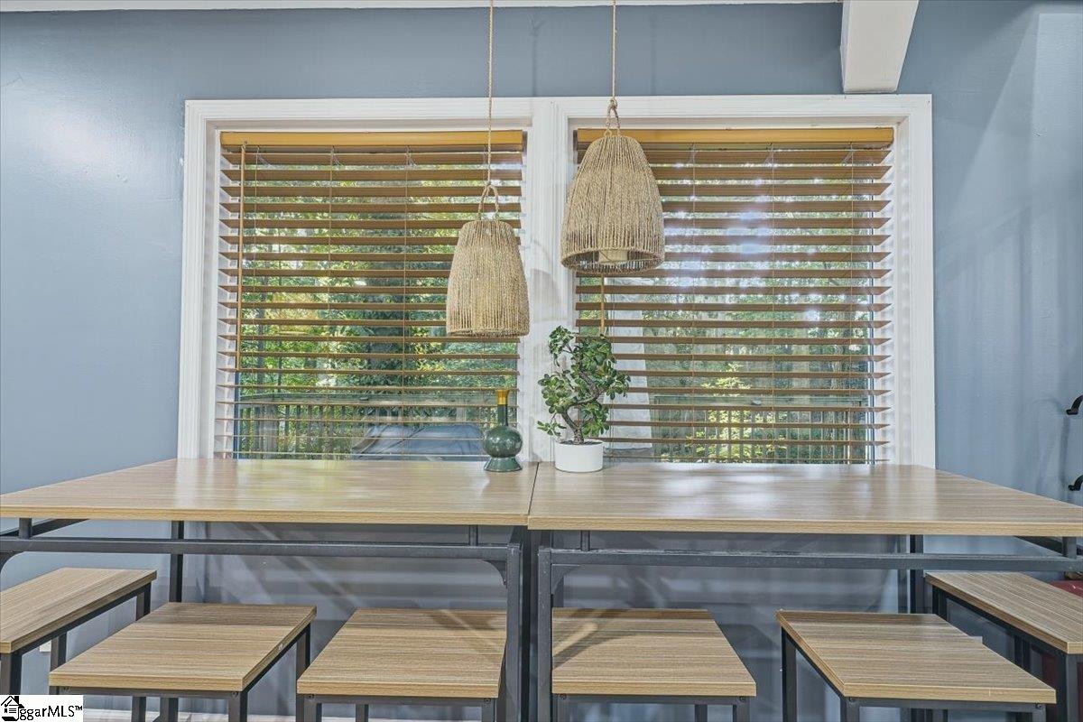 111 Lazy River Lane Property Photo 11
